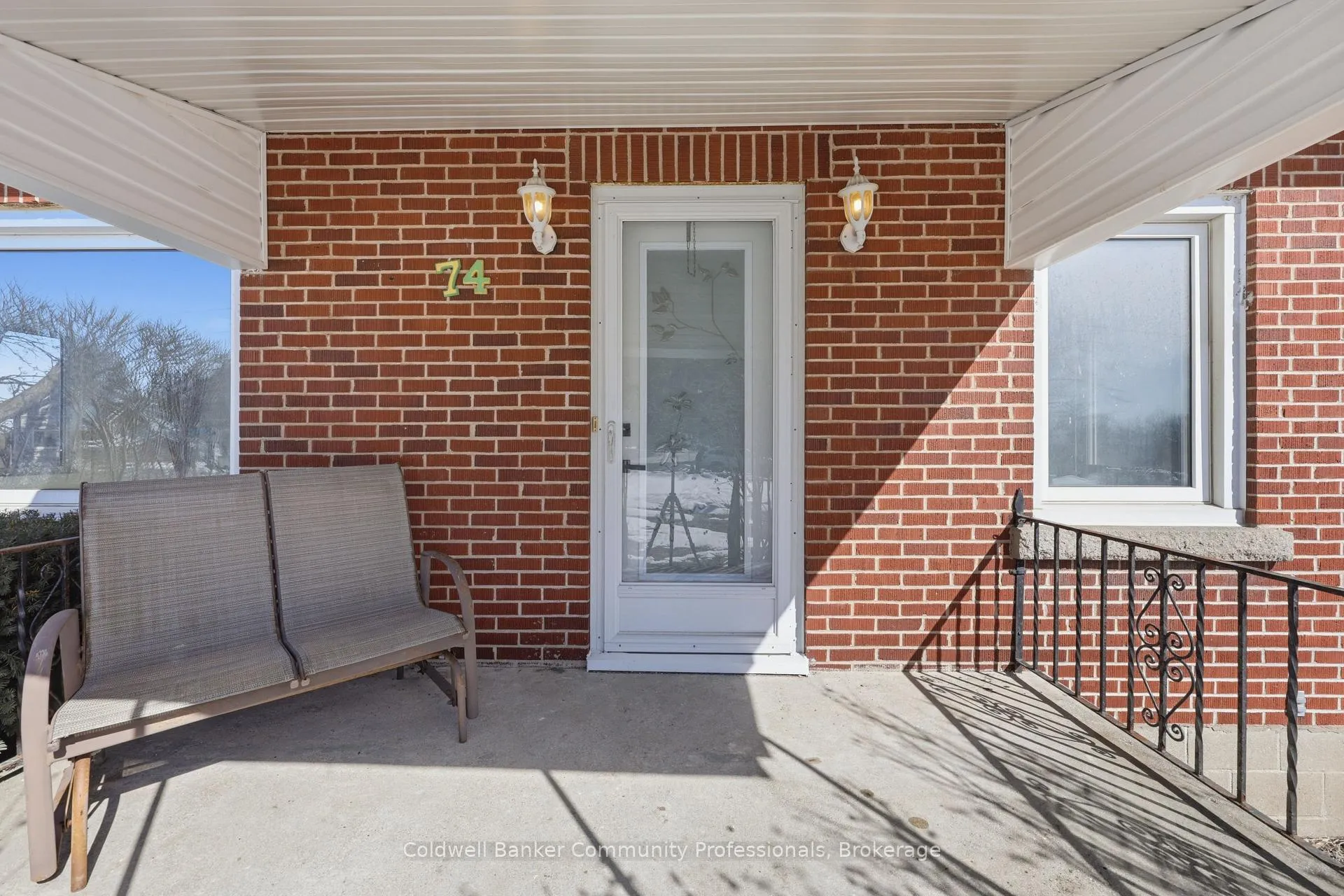 Photo 5 of 74 Freelton Road, Hamilton, Freelton — HOMEH