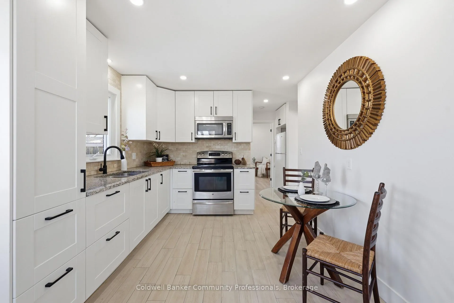Photo 15 of 74 Freelton Road, Hamilton, Freelton — HOMEH