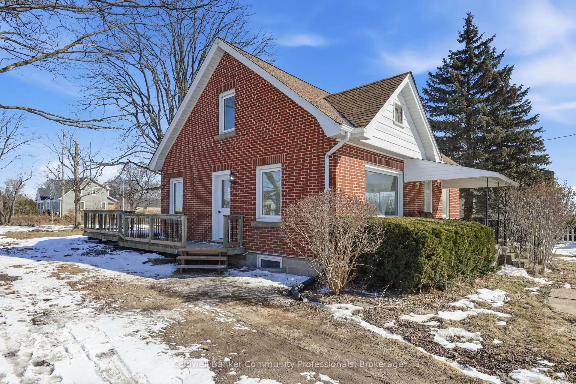 Photo 32 of 74 Freelton Road, Hamilton, Freelton — HOMEH