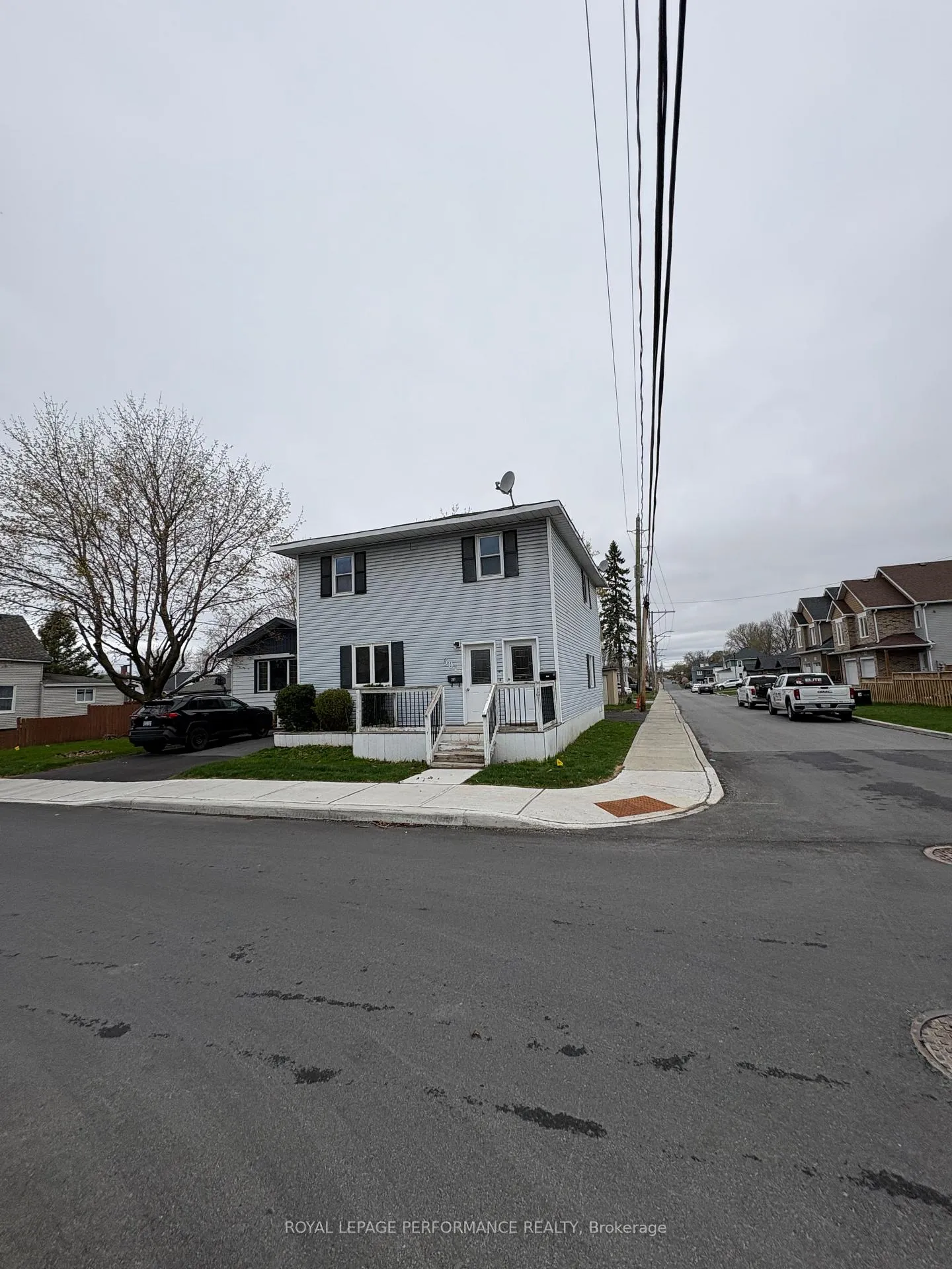 Photo 1 of 301 Third Street W, Cornwall — HOMEH
