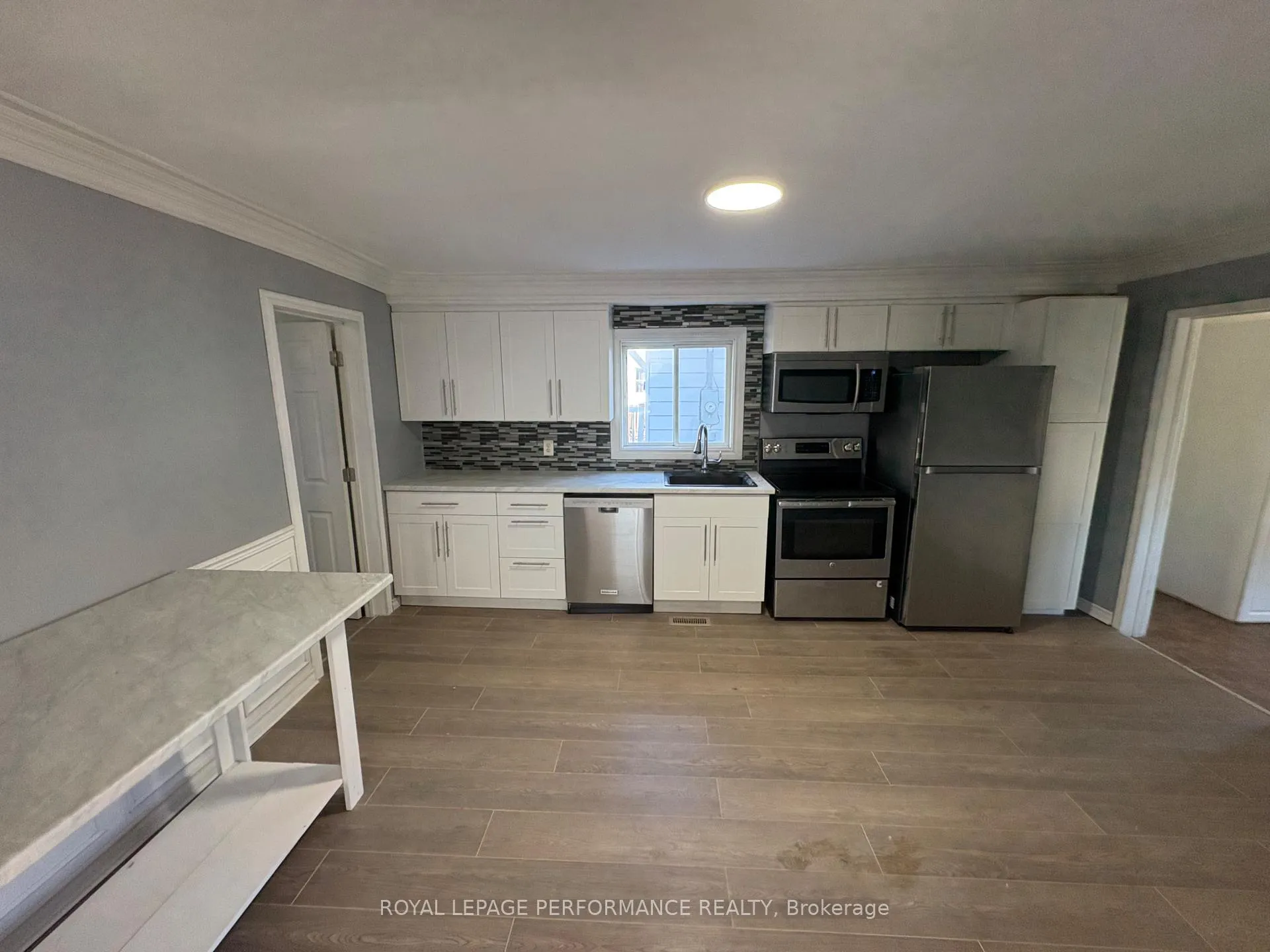 Photo 12 of 301 Third Street W, Cornwall — HOMEH
