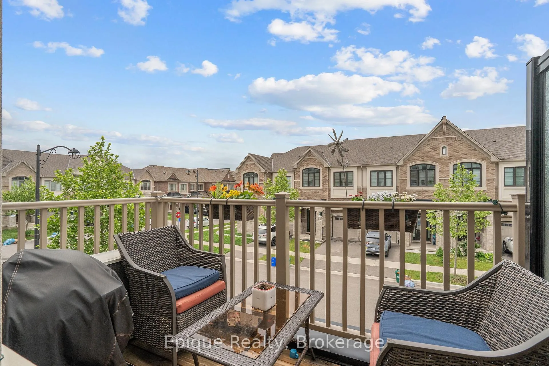 Photo 13 of 1158 Restivo Lane, Milton, Ford — HOMEH