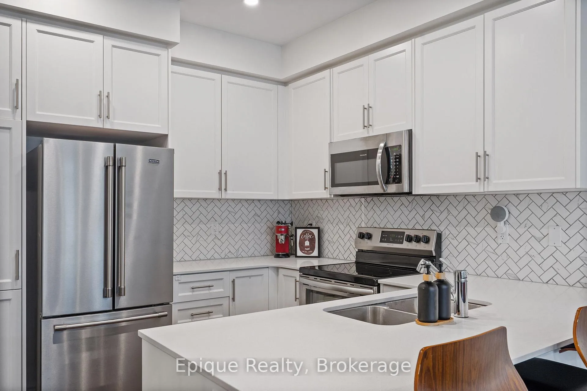 Photo 23 of 1158 Restivo Lane, Milton, Ford — HOMEH