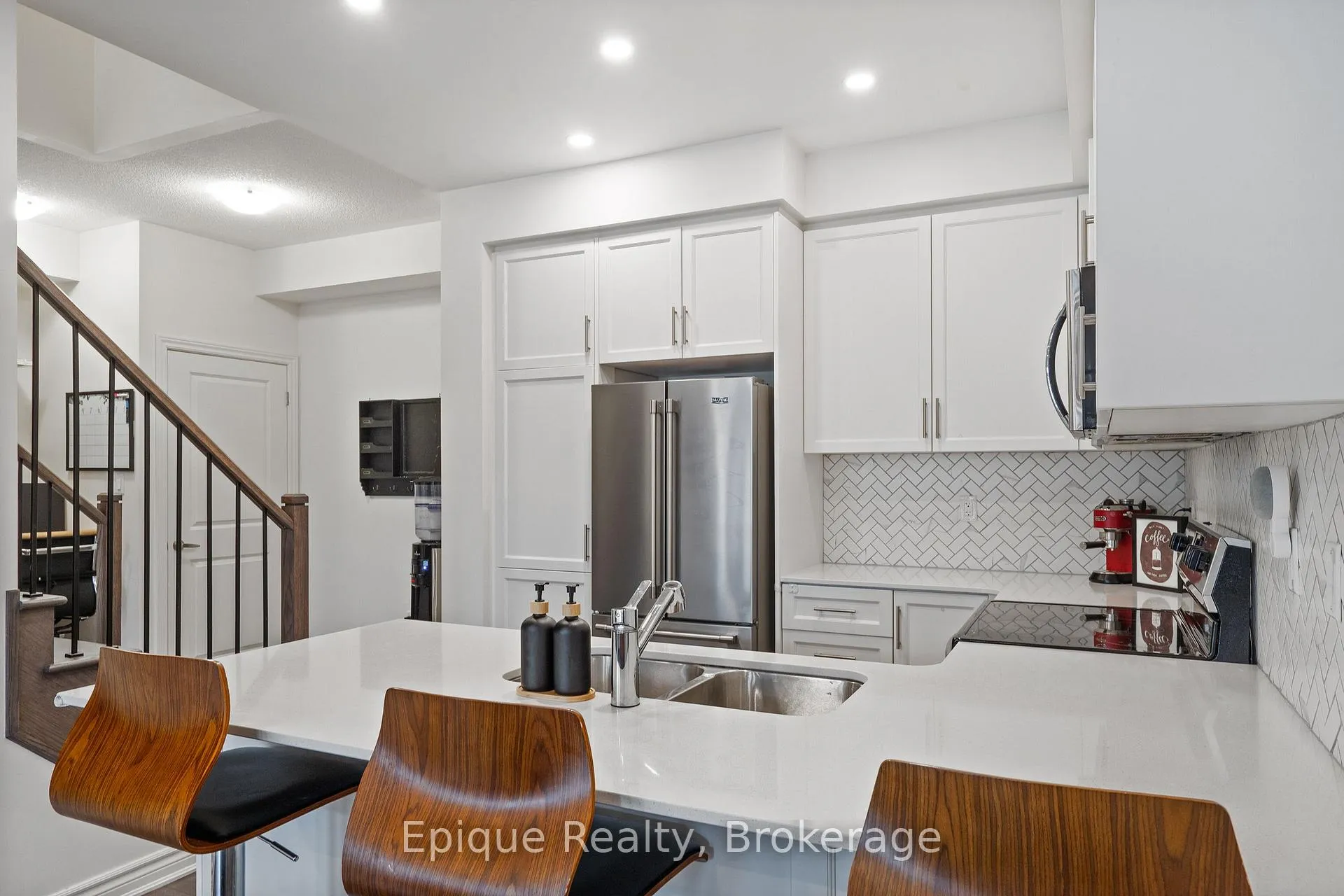 Photo 25 of 1158 Restivo Lane, Milton, Ford — HOMEH