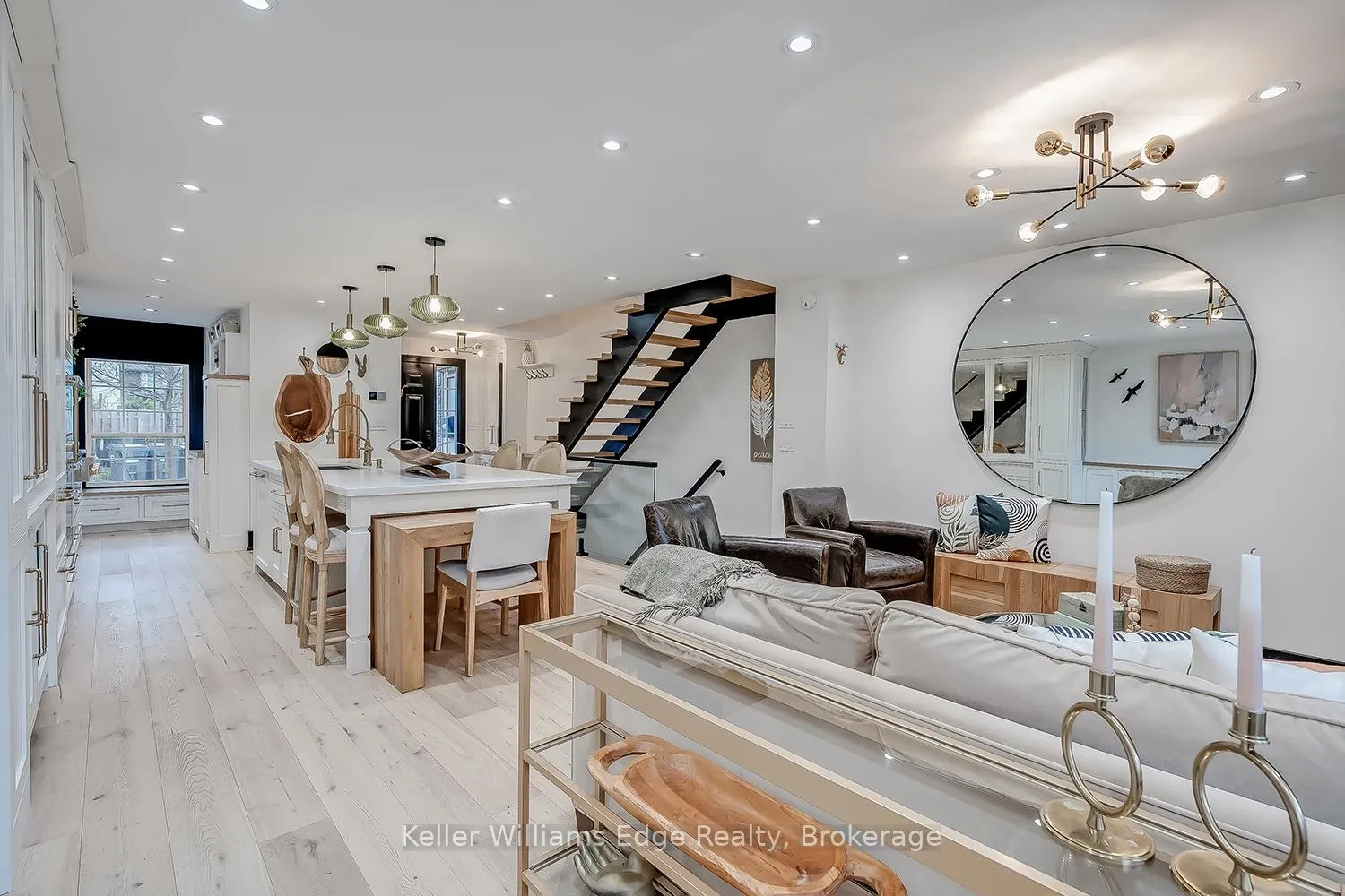 Photo 15 of Unit 51, 3031 Glencrest Road, Burlington, Roseland — HOMEH