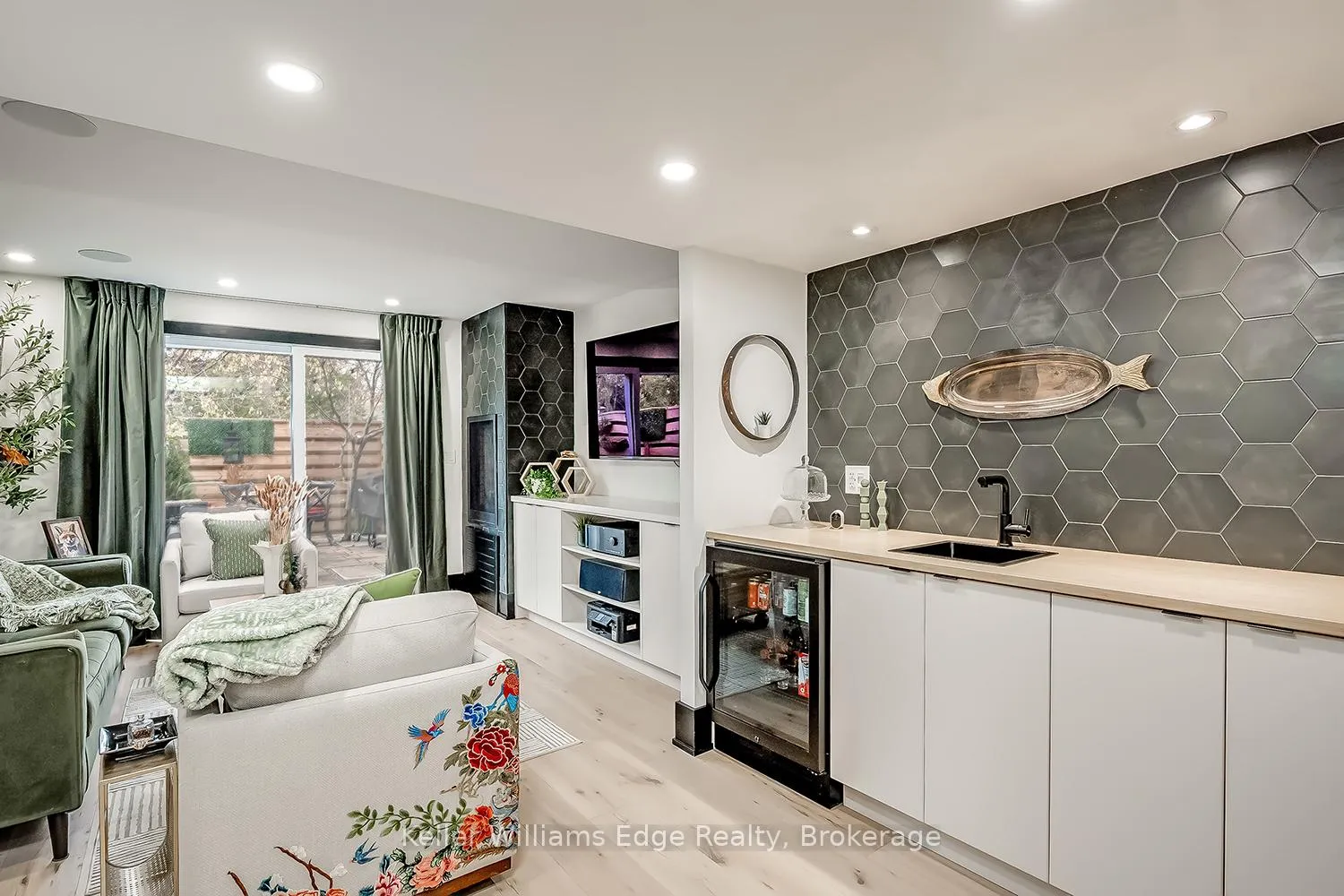 Photo 34 of Unit 51, 3031 Glencrest Road, Burlington, Roseland — HOMEH