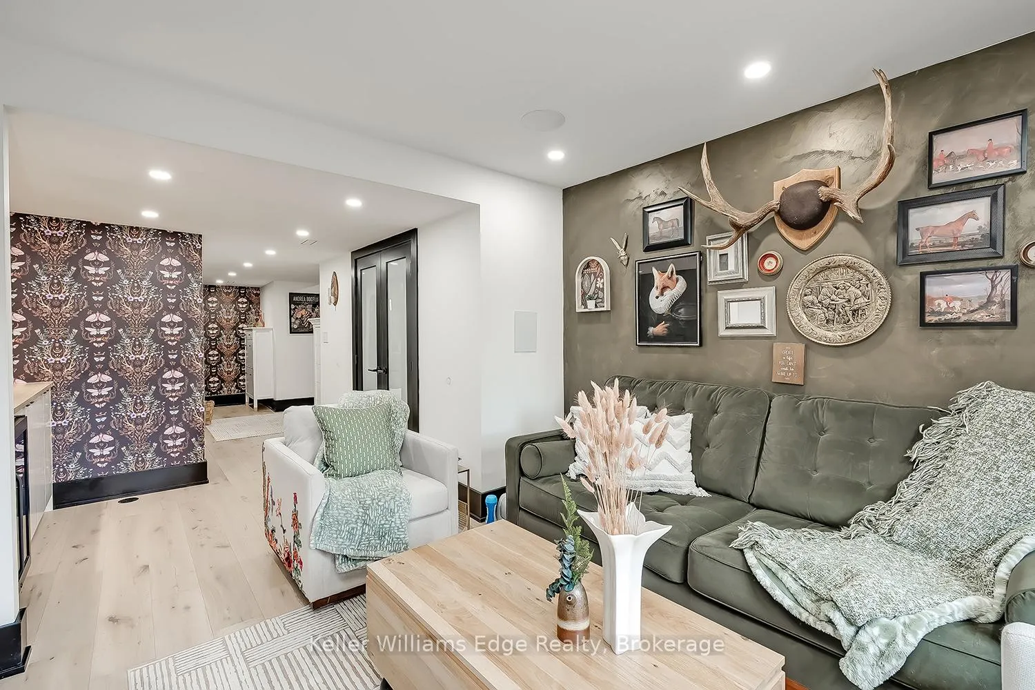 Photo 39 of Unit 51, 3031 Glencrest Road, Burlington, Roseland — HOMEH