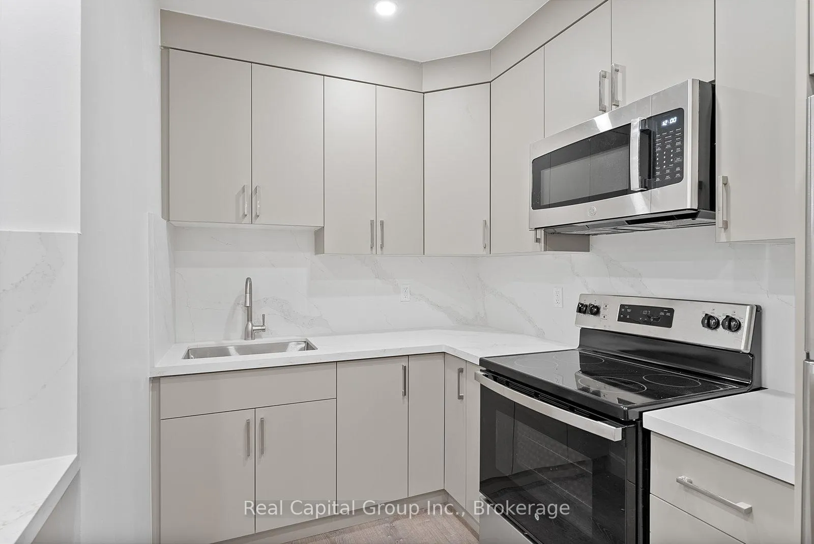 Photo 14 of Unit 311, 24 Shallmar Boulevard, Toronto, Forest Hill North — HOMEH