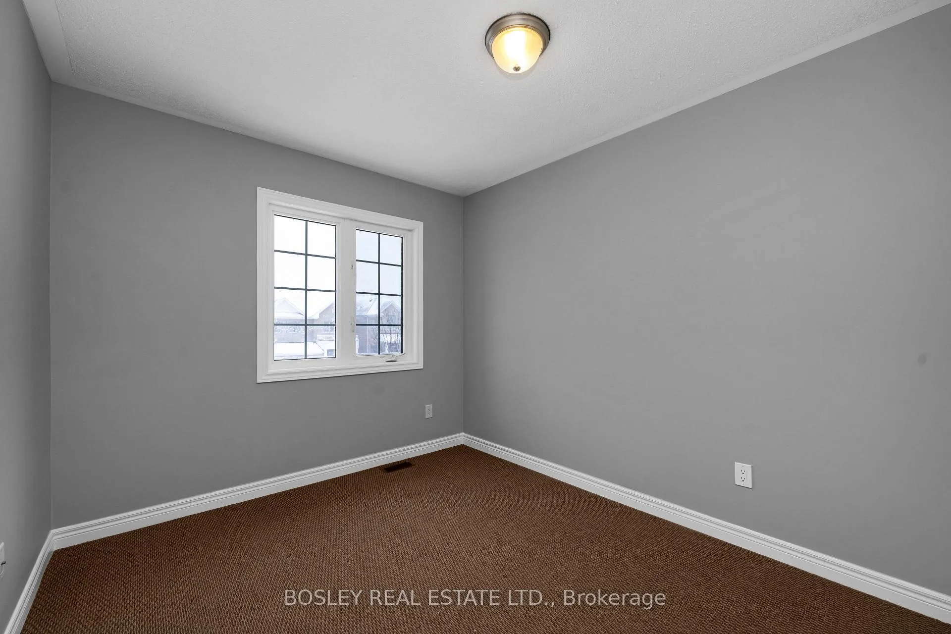 Photo 19 of 24 Schwalm Crescent, New Tecumseth, Tottenham — HOMEH