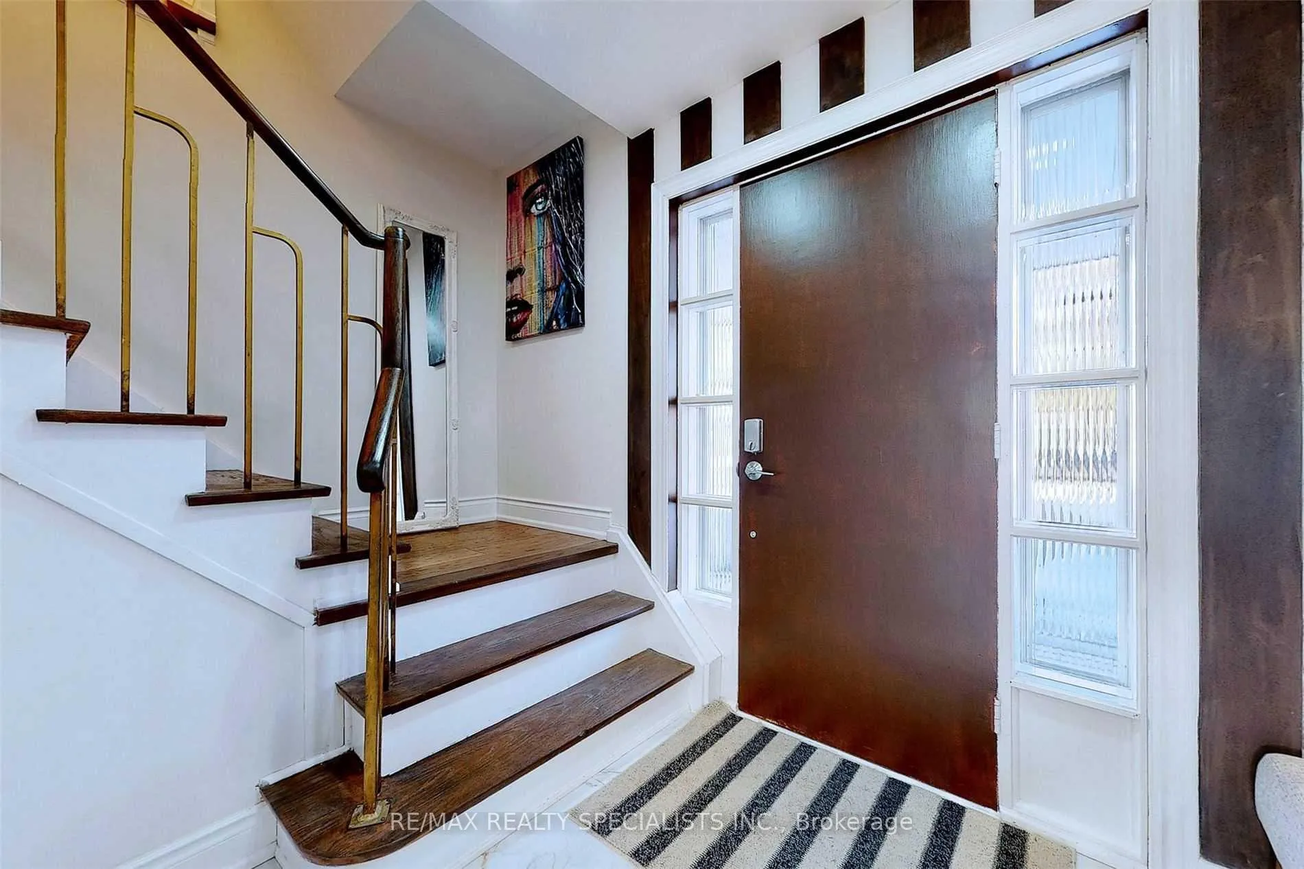 Photo 5 of 5 Norval Crescent, Brampton, Brampton East — HOMEH