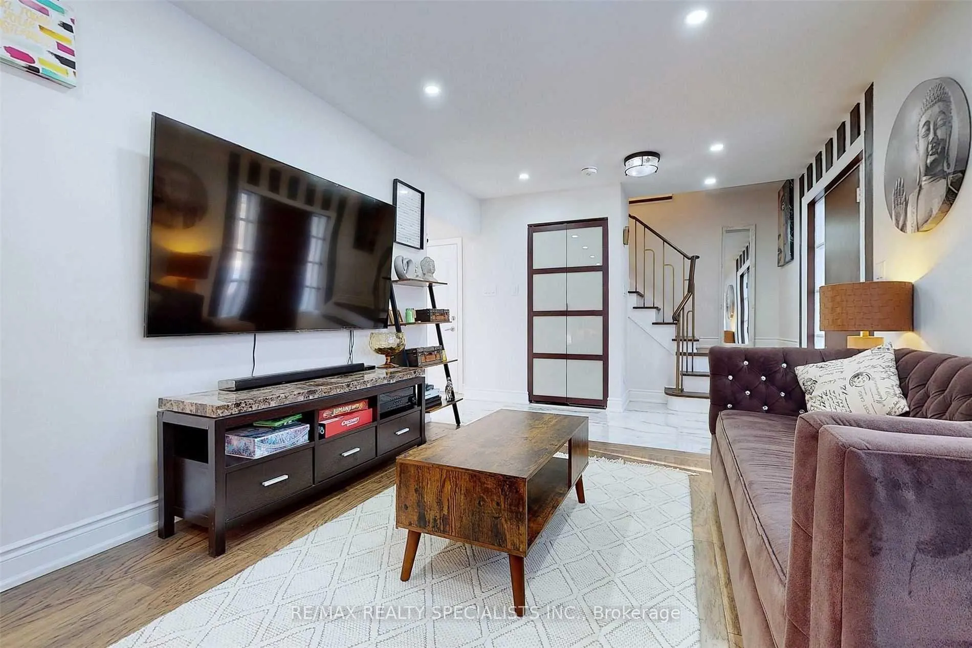 Photo 9 of 5 Norval Crescent, Brampton, Brampton East — HOMEH