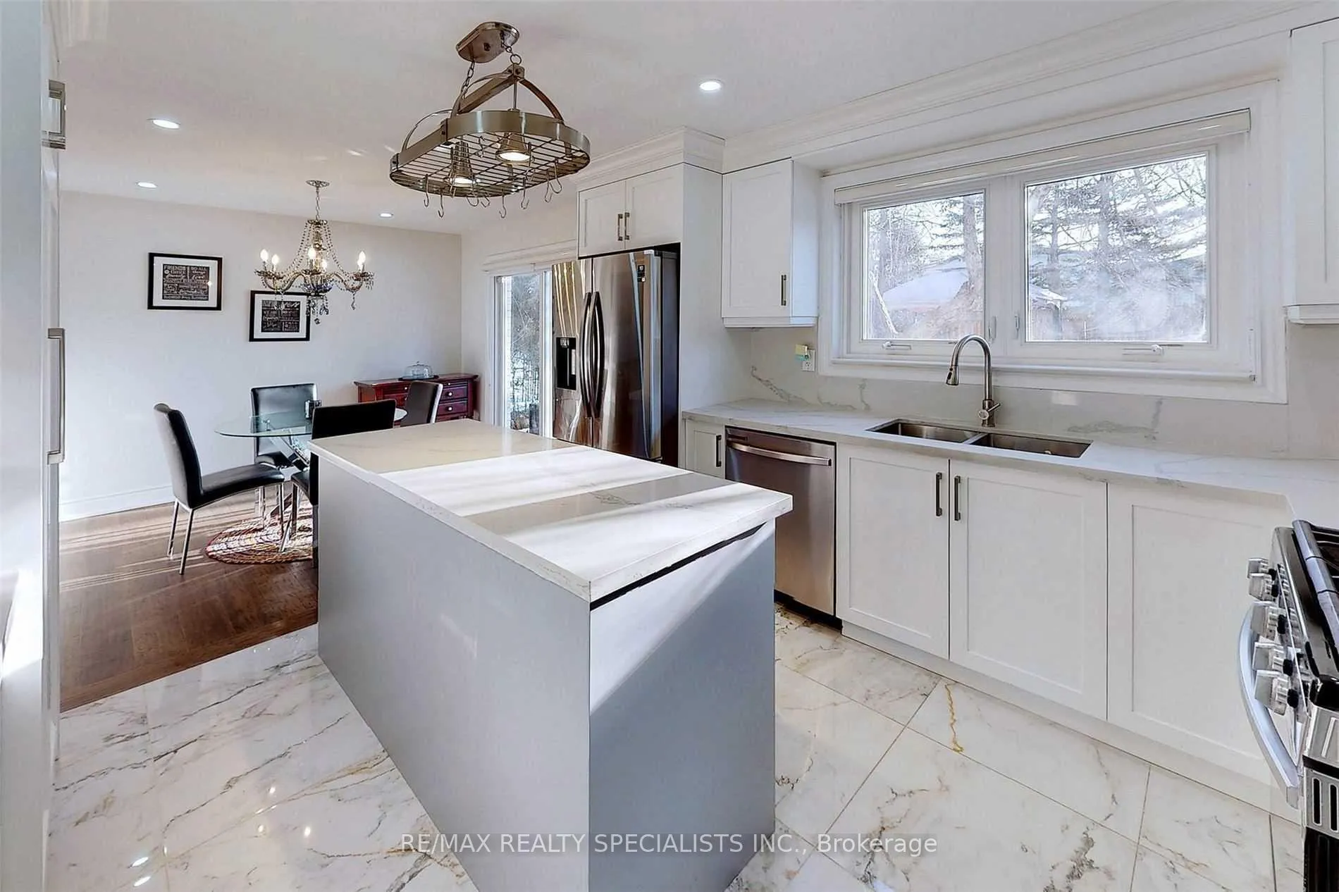 Photo 13 of 5 Norval Crescent, Brampton, Brampton East — HOMEH