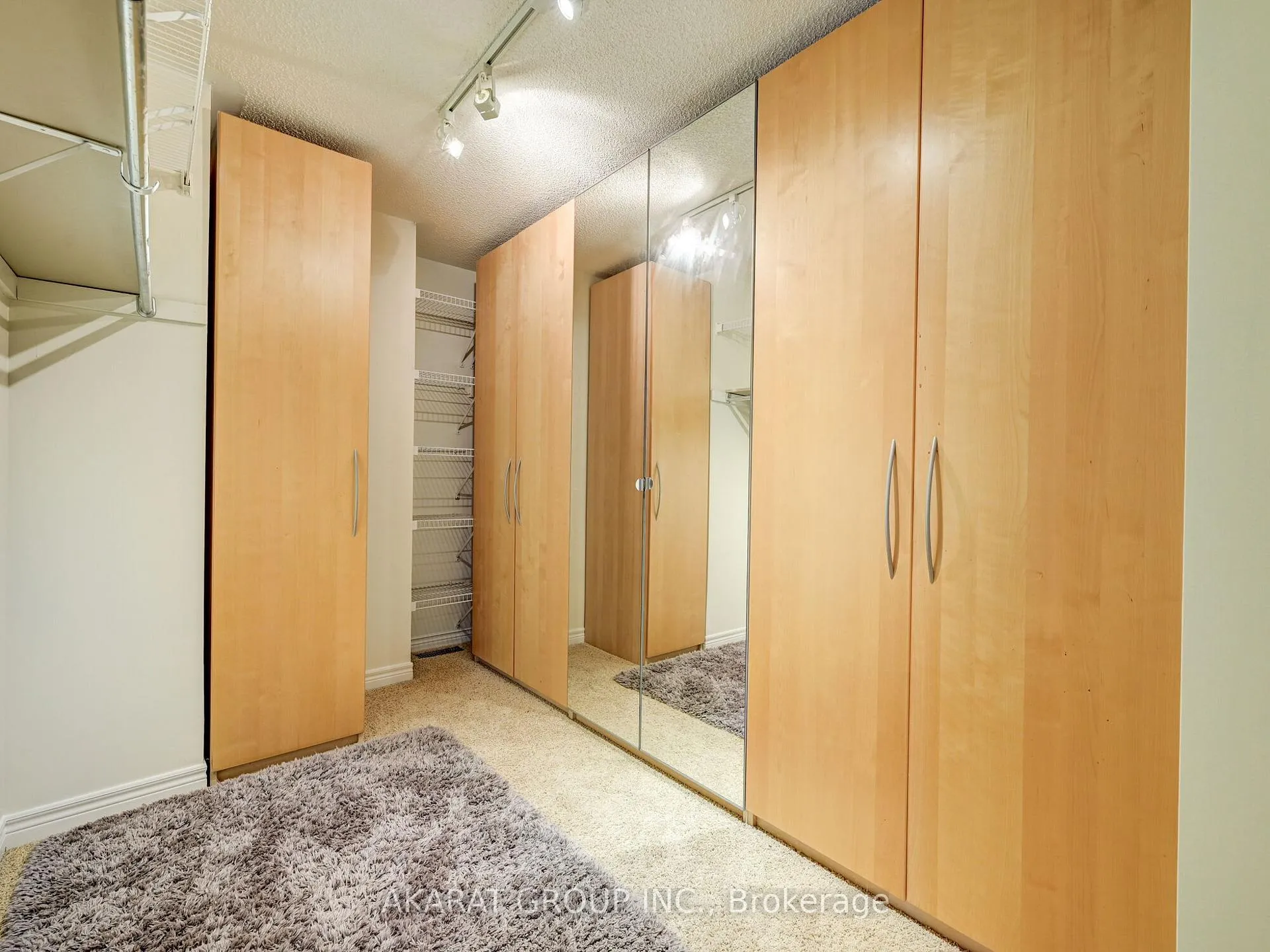 Photo 31 of 1626 Heritage Way, Oakville, Glen Abbey — HOMEH