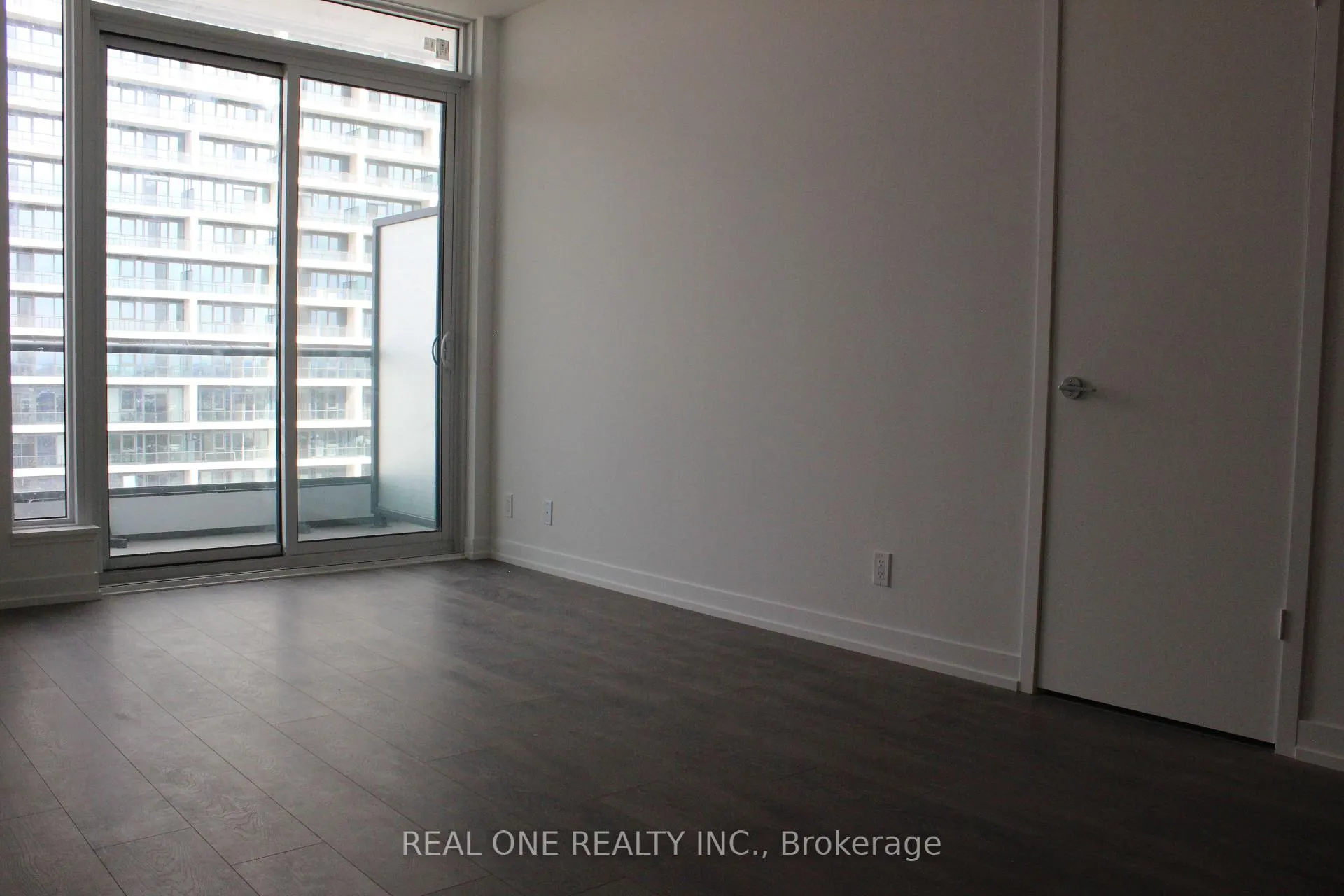 Photo 7 of Unit 2912, 5 Buttermill Avenue, Vaughan, Vaughan Corporate Centre — HOMEH