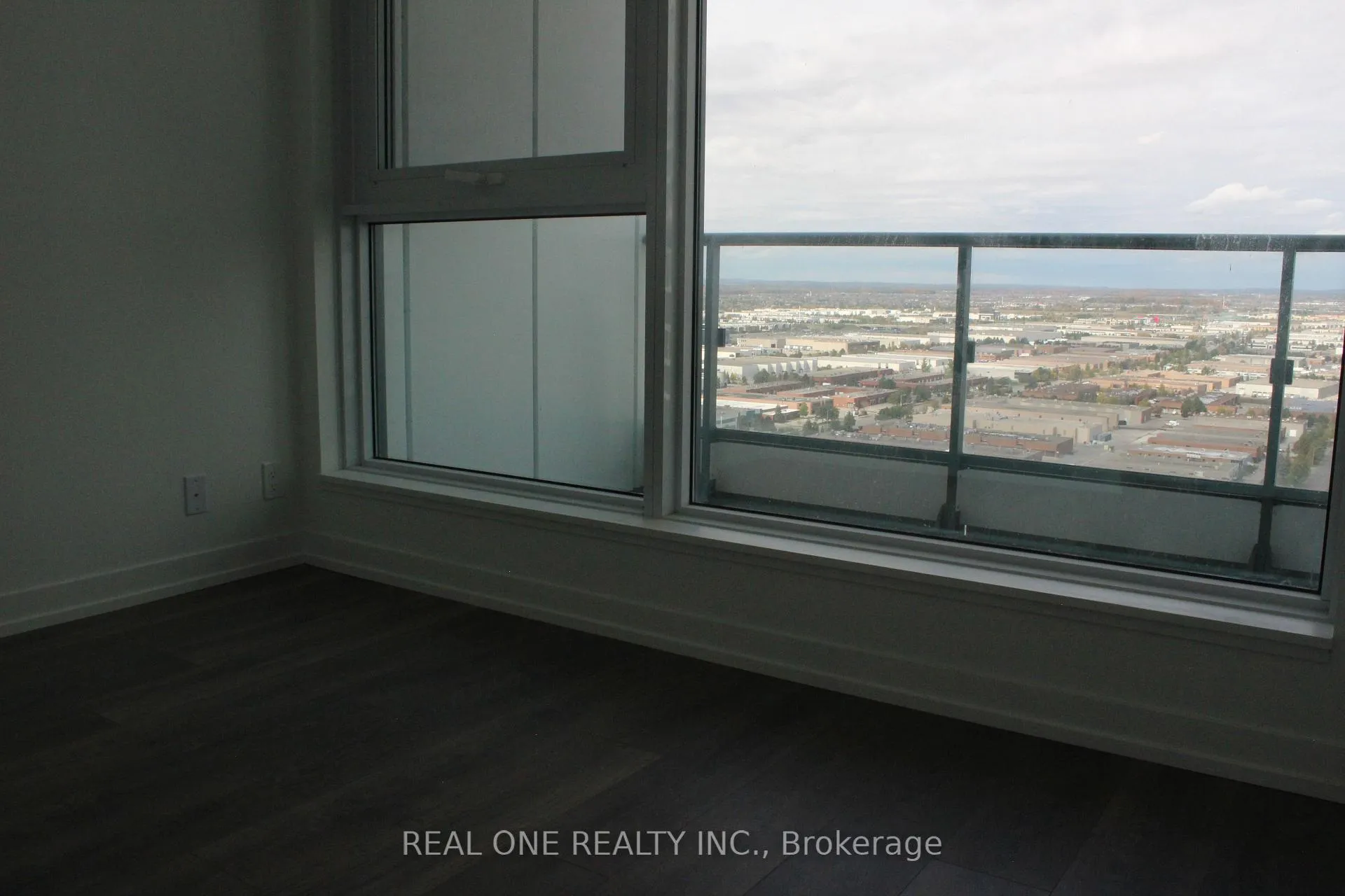 Photo 12 of Unit 2912, 5 Buttermill Avenue, Vaughan, Vaughan Corporate Centre — HOMEH