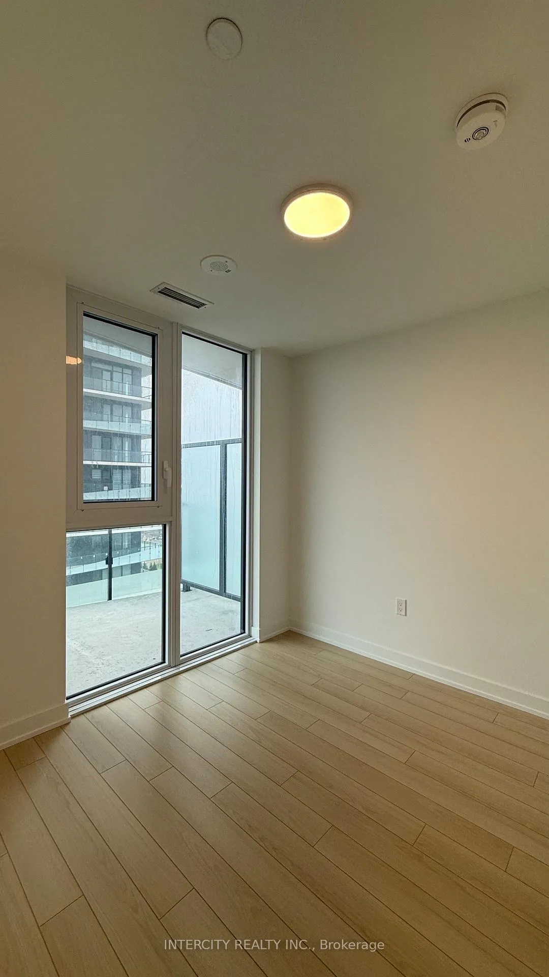 Photo 6 of Unit 2212, 15 Skyridge Drive, Brampton, Bram East — HOMEH