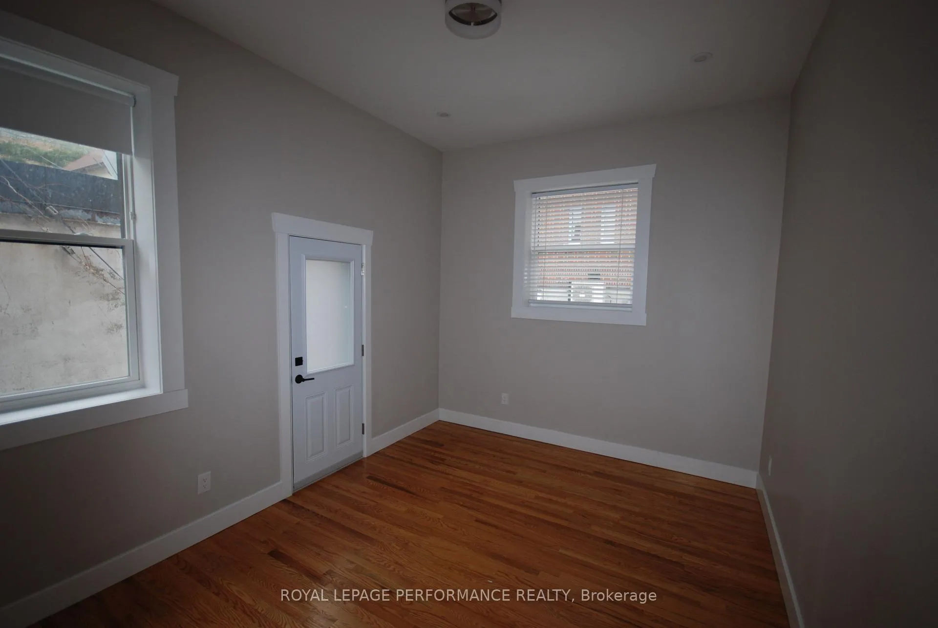 Photo 6 of Unit 6, 4 Range Road, Ottawa, Sandy Hill — HOMEH