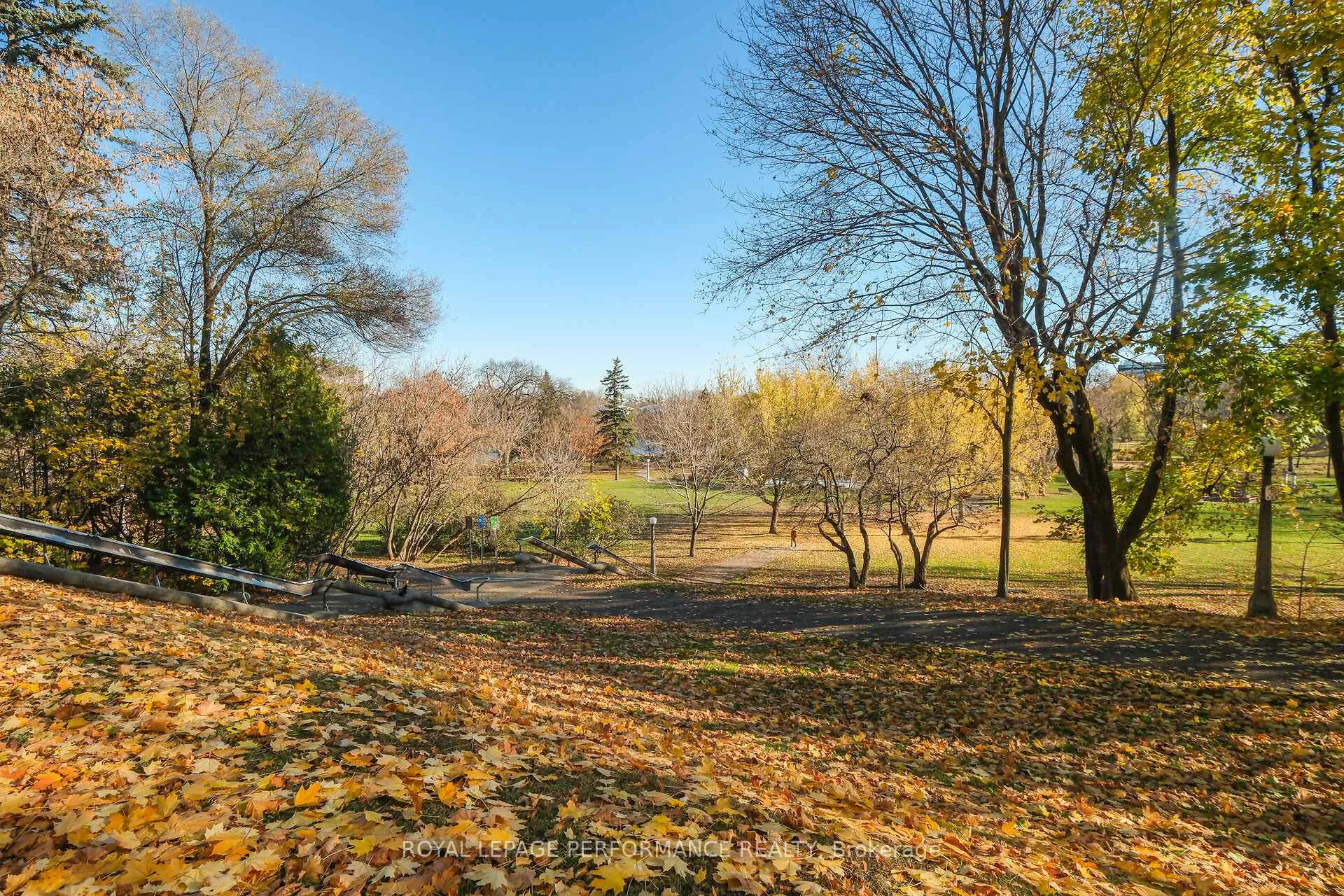 Photo 8 of Unit 6, 4 Range Road, Ottawa, Sandy Hill — HOMEH