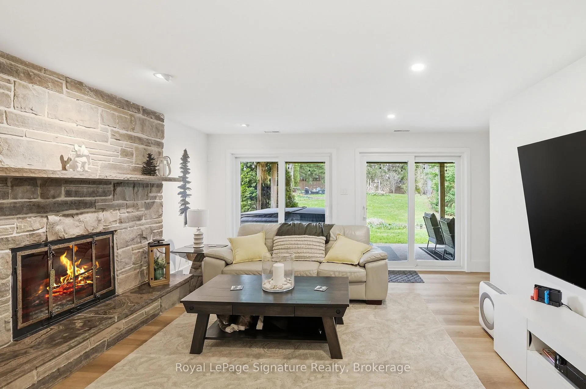 Photo 18 of 98 Moore Crescent, Blue Mountains — HOMEH