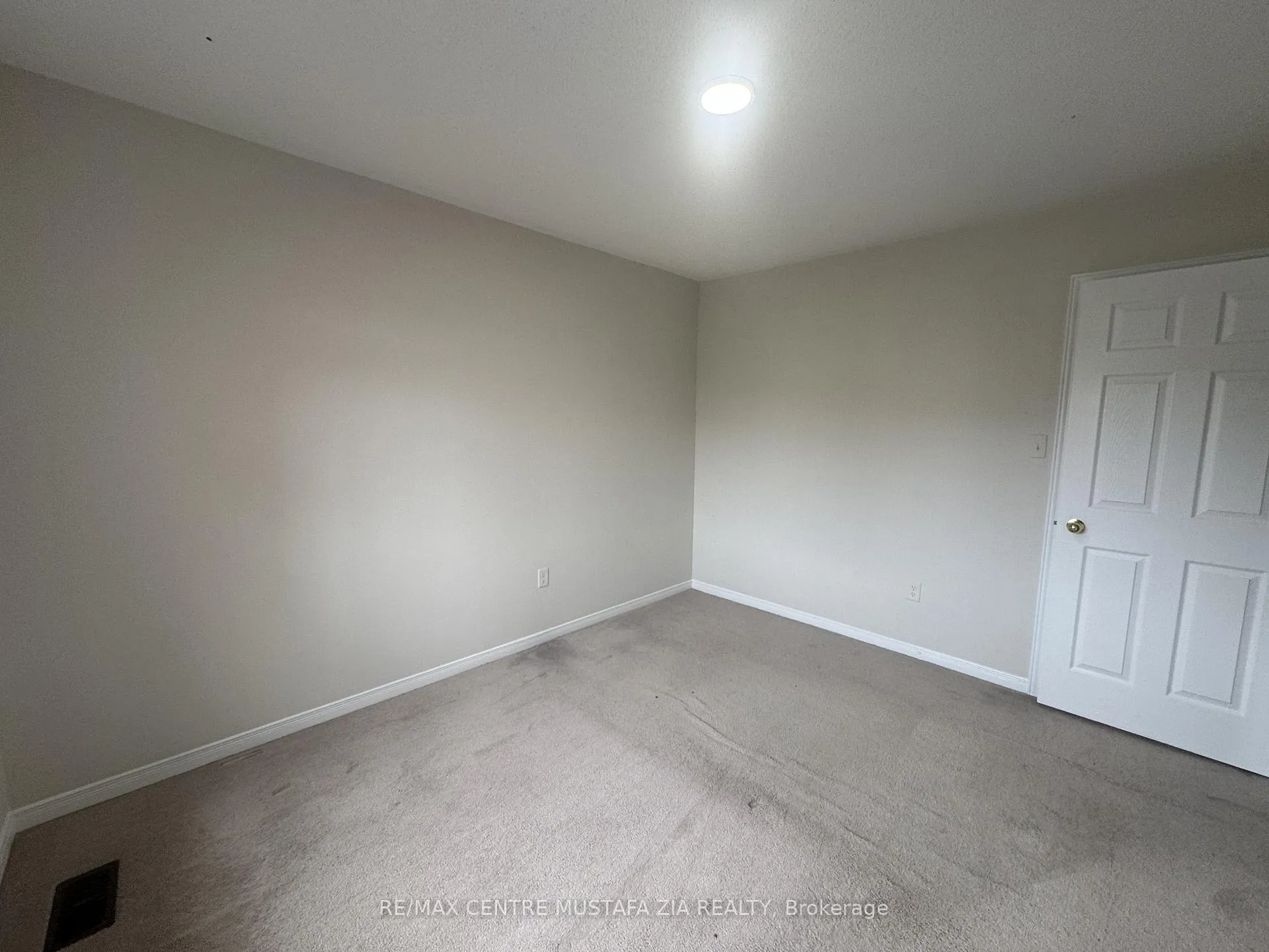 Photo 15 of 158 Lavery Heights, Milton, Scott — HOMEH