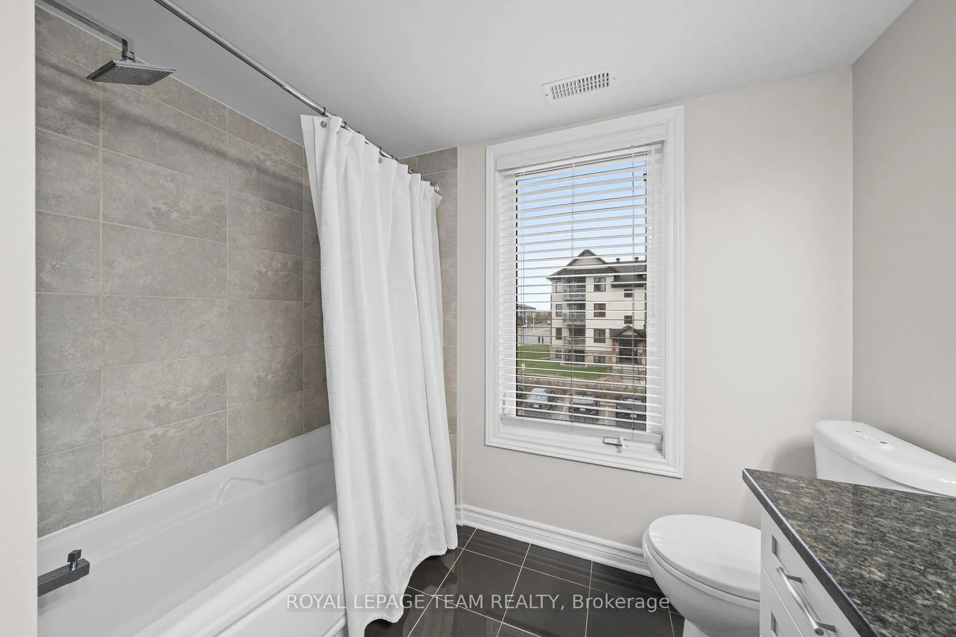 Photo 21 of Unit 6, 215 Bluestone Private, Ottawa, Avalon West — HOMEH