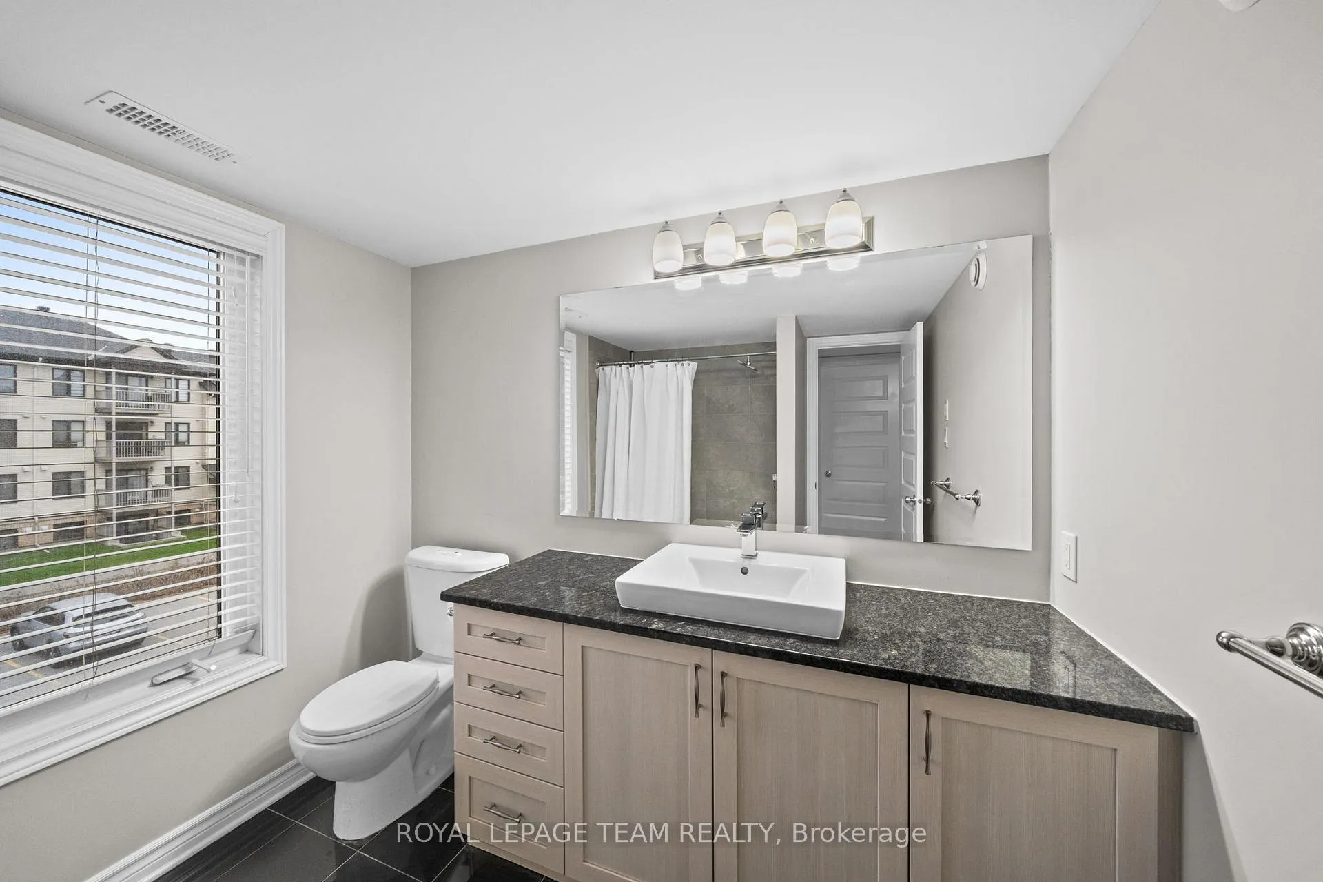 Photo 22 of Unit 6, 215 Bluestone Private, Ottawa, Avalon West — HOMEH