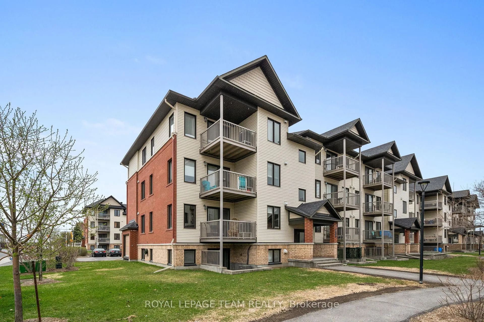 Photo 29 of Unit 6, 215 Bluestone Private, Ottawa, Avalon West — HOMEH