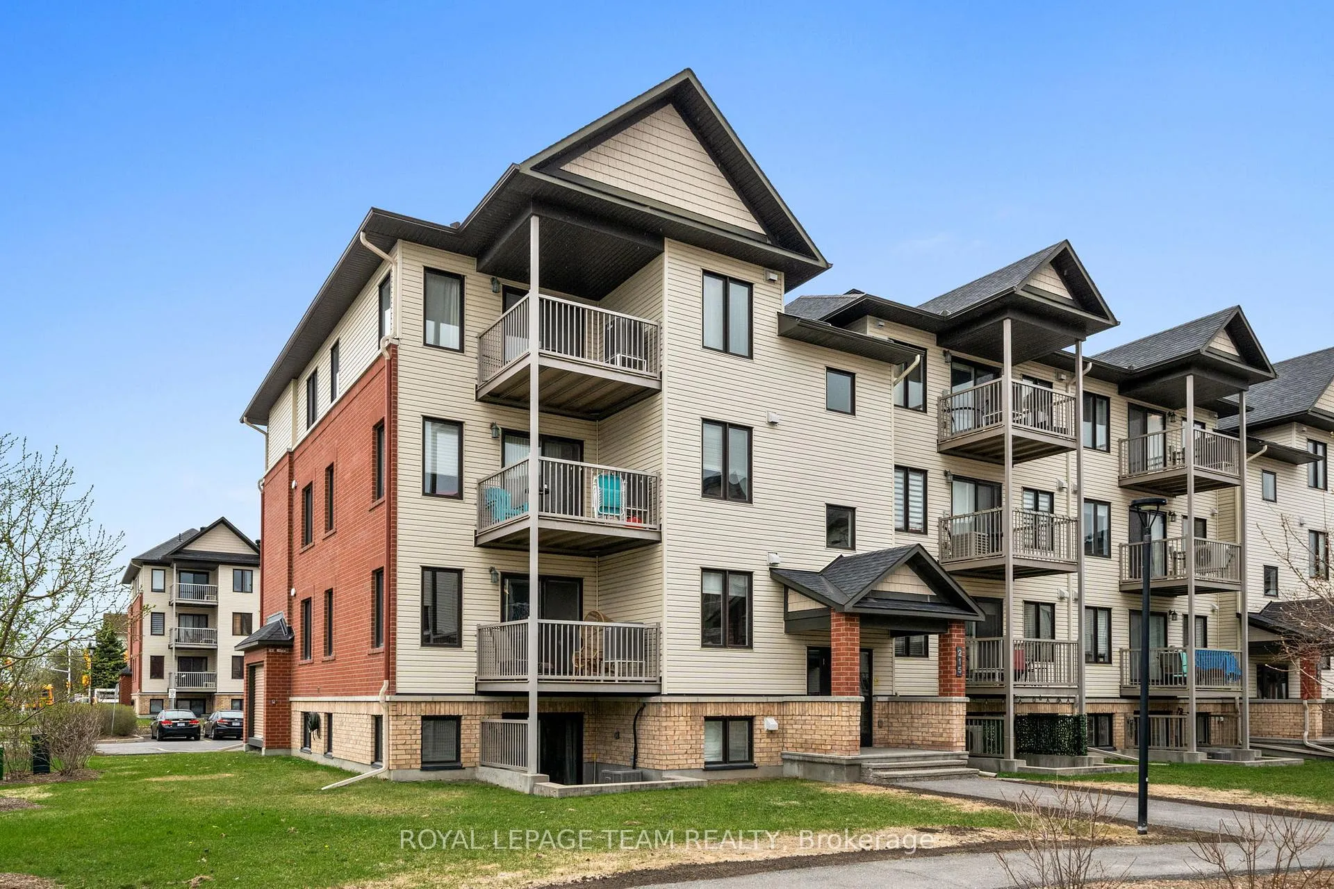 Photo 30 of Unit 6, 215 Bluestone Private, Ottawa, Avalon West — HOMEH