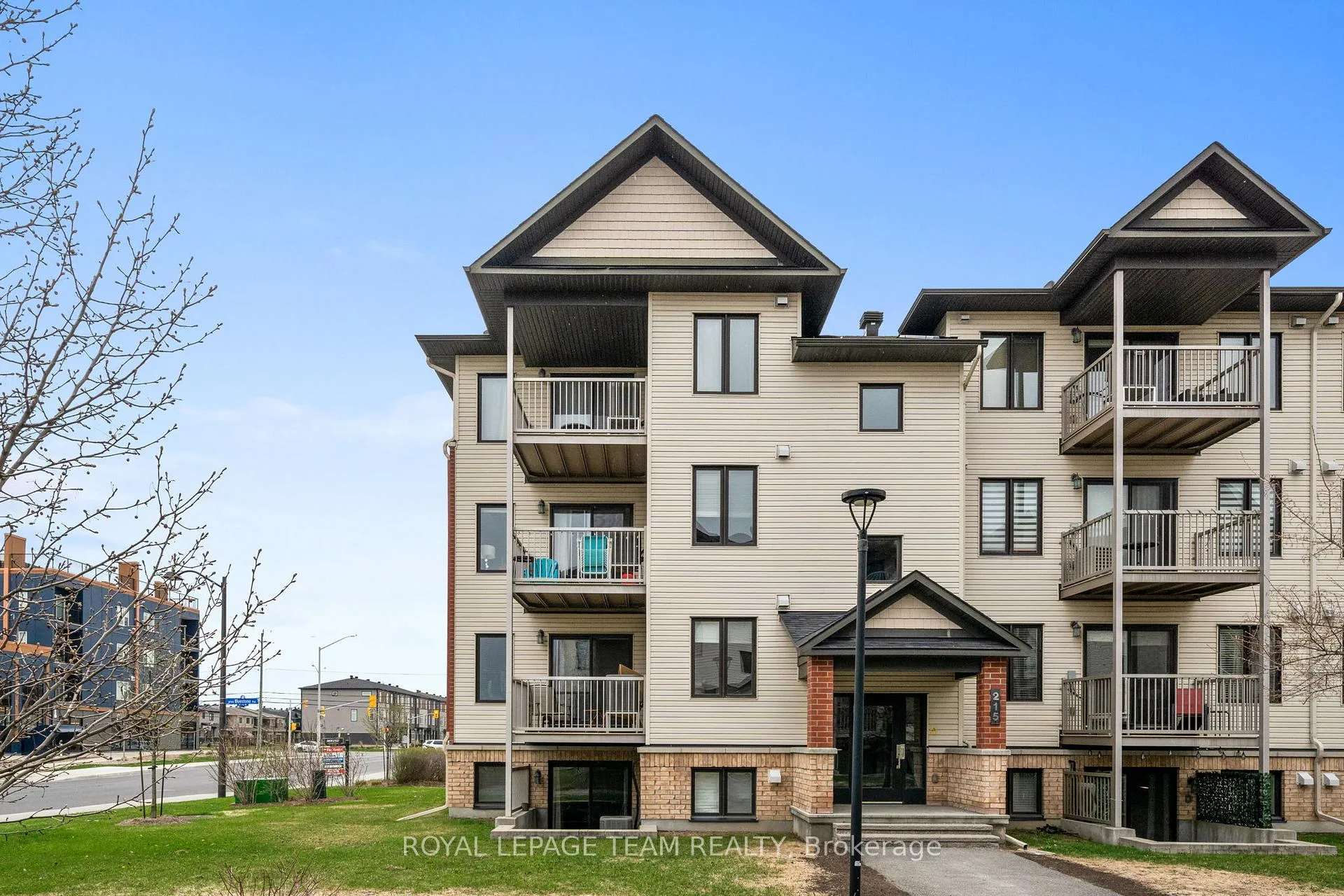 Photo 31 of Unit 6, 215 Bluestone Private, Ottawa, Avalon West — HOMEH