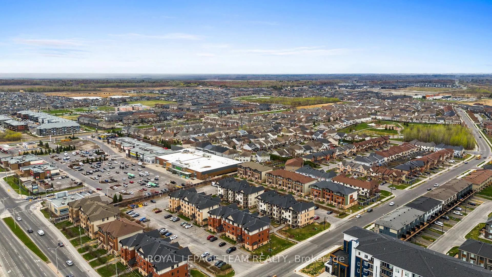 Photo 35 of Unit 6, 215 Bluestone Private, Ottawa, Avalon West — HOMEH