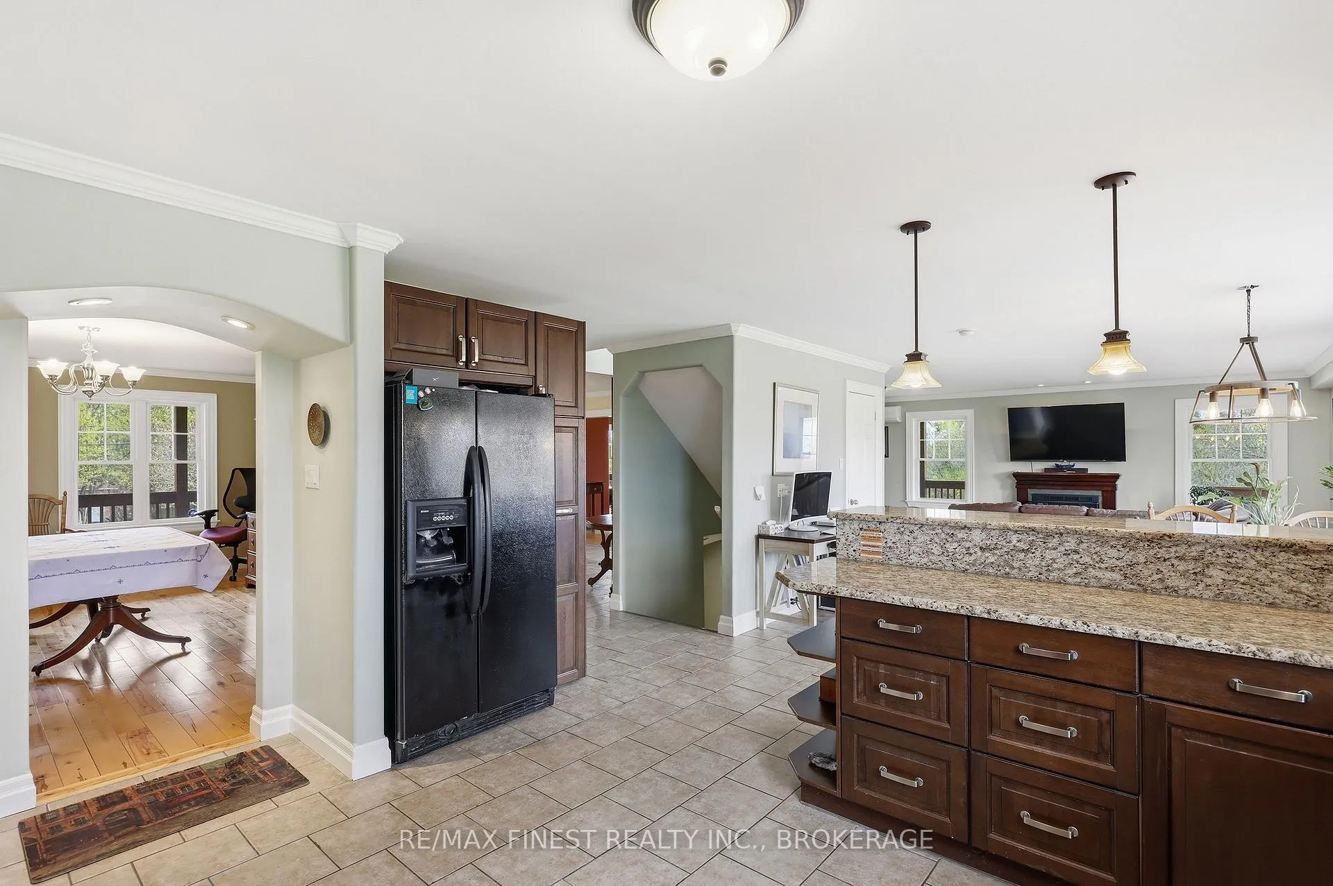Photo 18 of 2716 Round Lake Road, Frontenac, Frontenac South — HOMEH