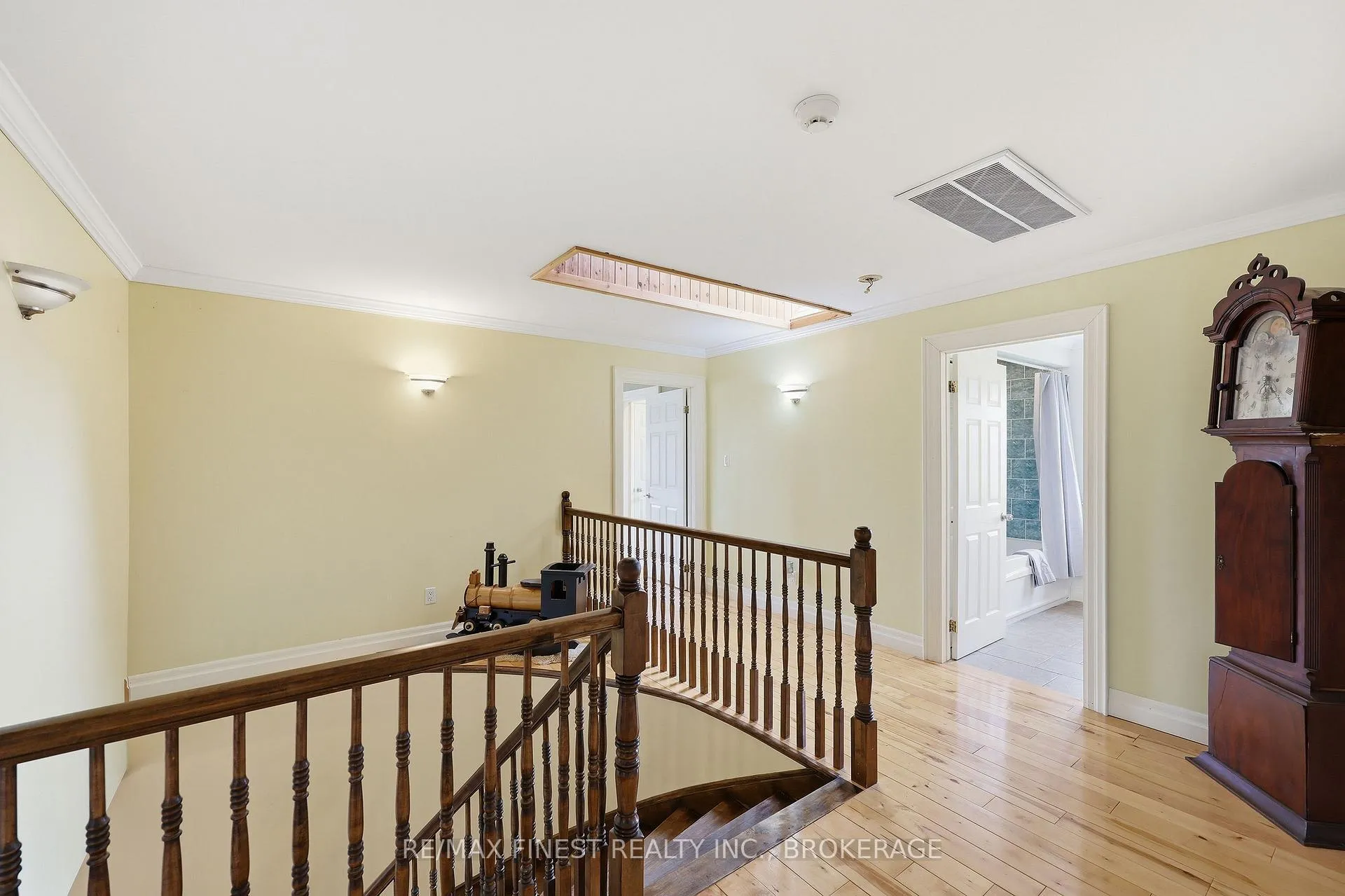 Photo 22 of 2716 Round Lake Road, Frontenac, Frontenac South — HOMEH