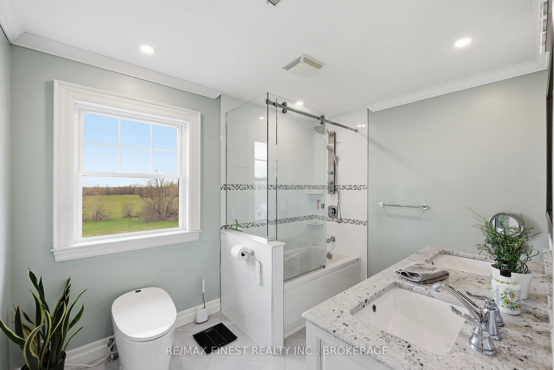Photo 25 of 2716 Round Lake Road, Frontenac, Frontenac South — HOMEH
