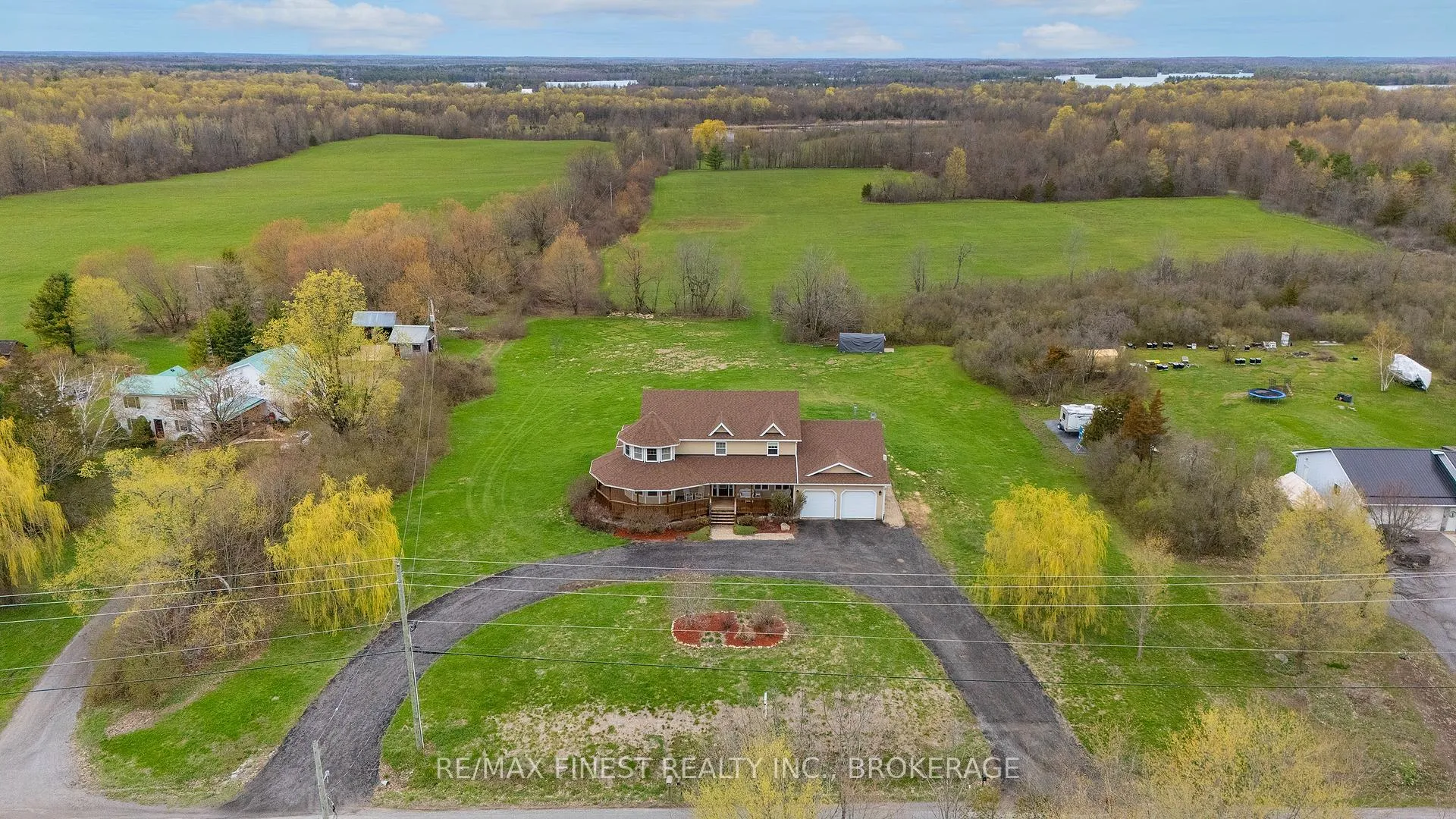 Photo 48 of 2716 Round Lake Road, Frontenac, Frontenac South — HOMEH