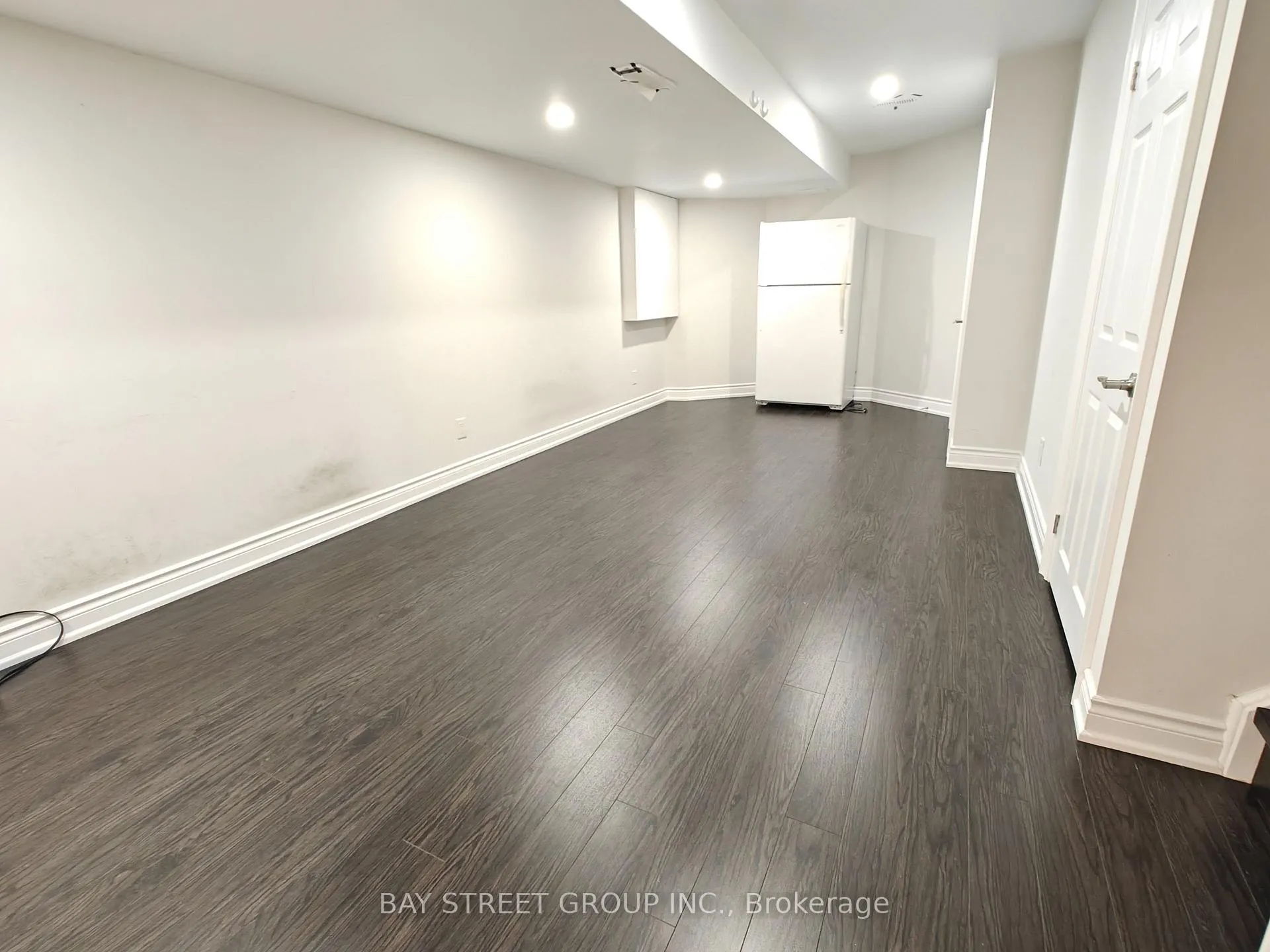 Photo 21 of 256 Glenashton Drive, Oakville, River Oaks — HOMEH