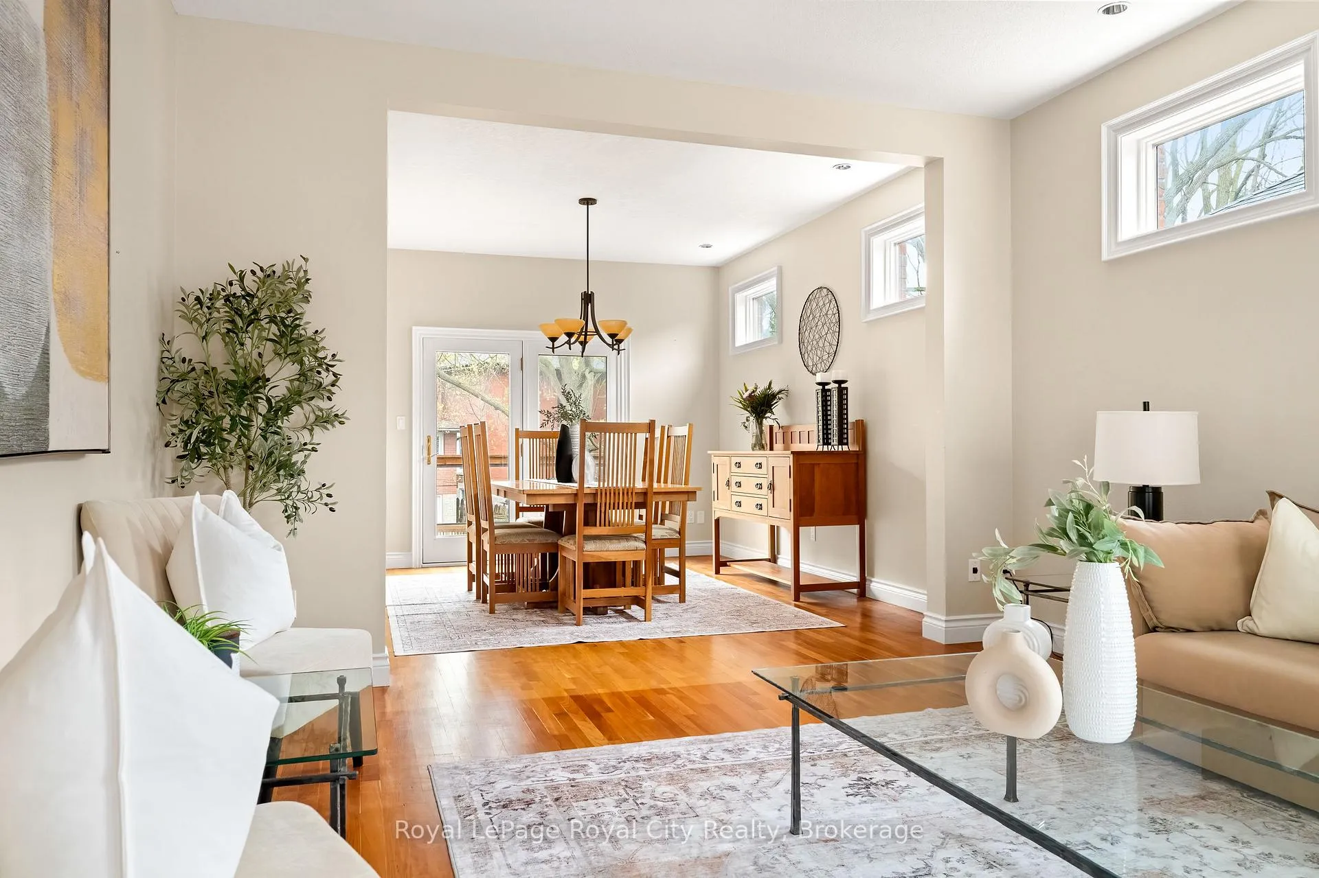 Photo 3 of 178 Inkerman Street, Guelph, Junction/Onward Willow — HOMEH