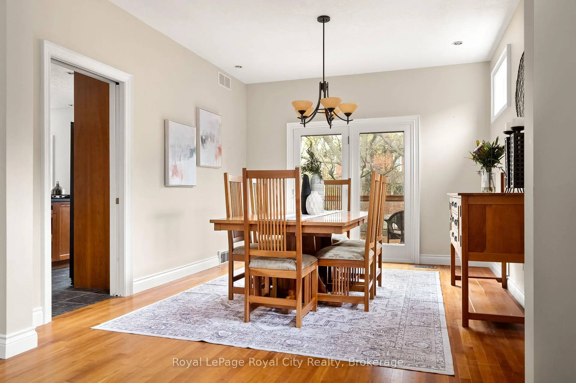 Photo 4 of 178 Inkerman Street, Guelph, Junction/Onward Willow — HOMEH