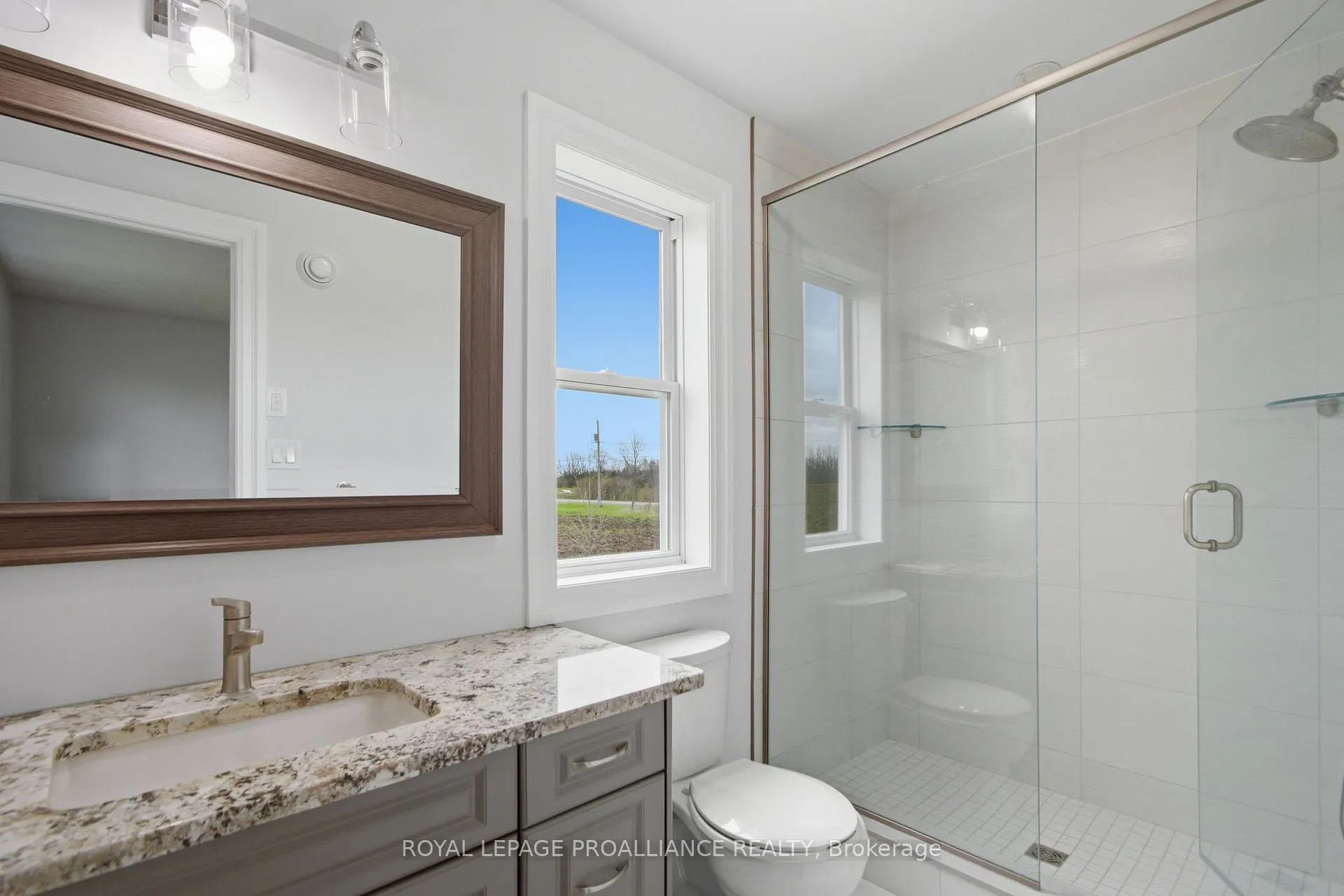 Photo 16 of 1585 Casey Road, Belleville, Thurlow Ward — HOMEH