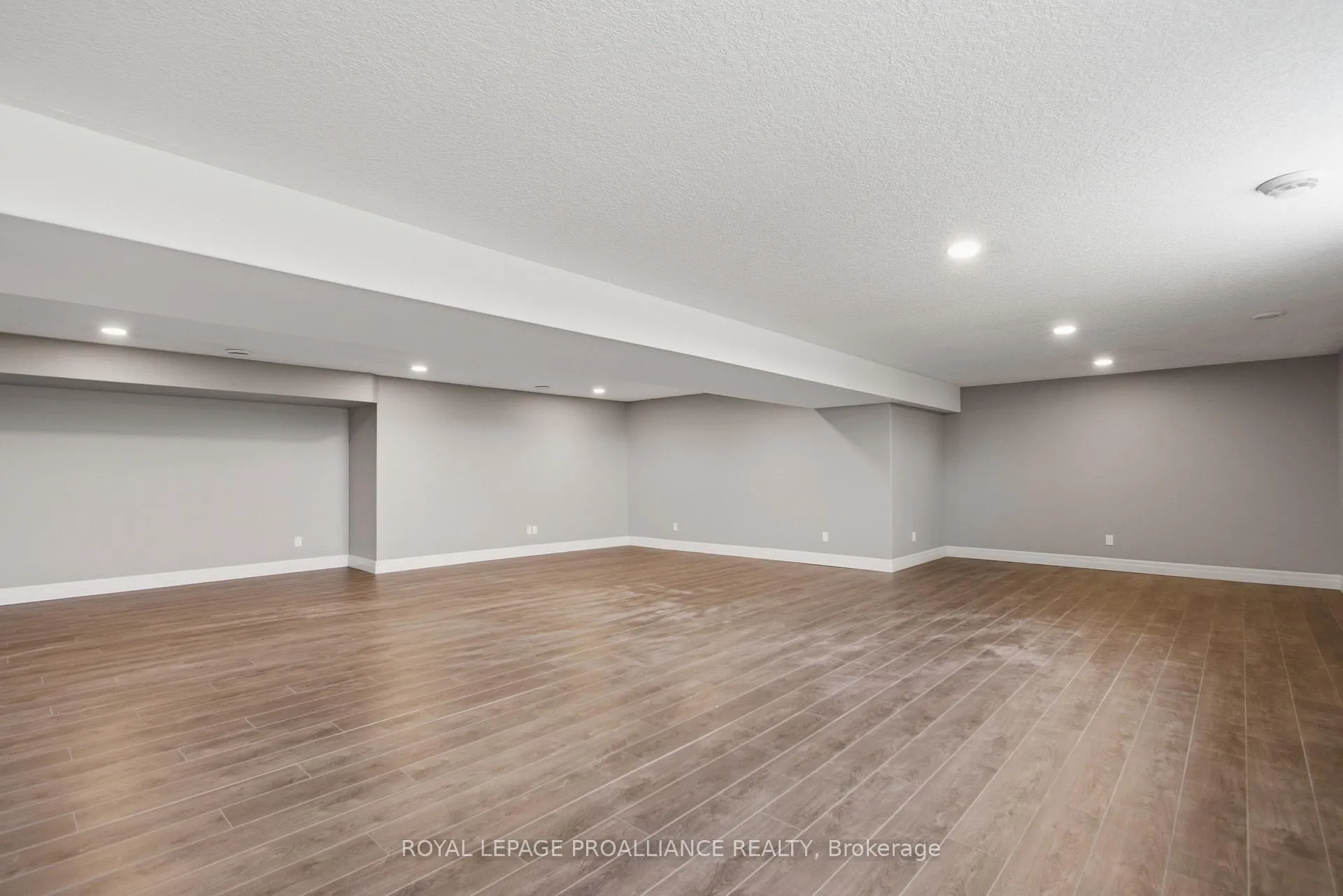 Photo 20 of 1585 Casey Road, Belleville, Thurlow Ward — HOMEH