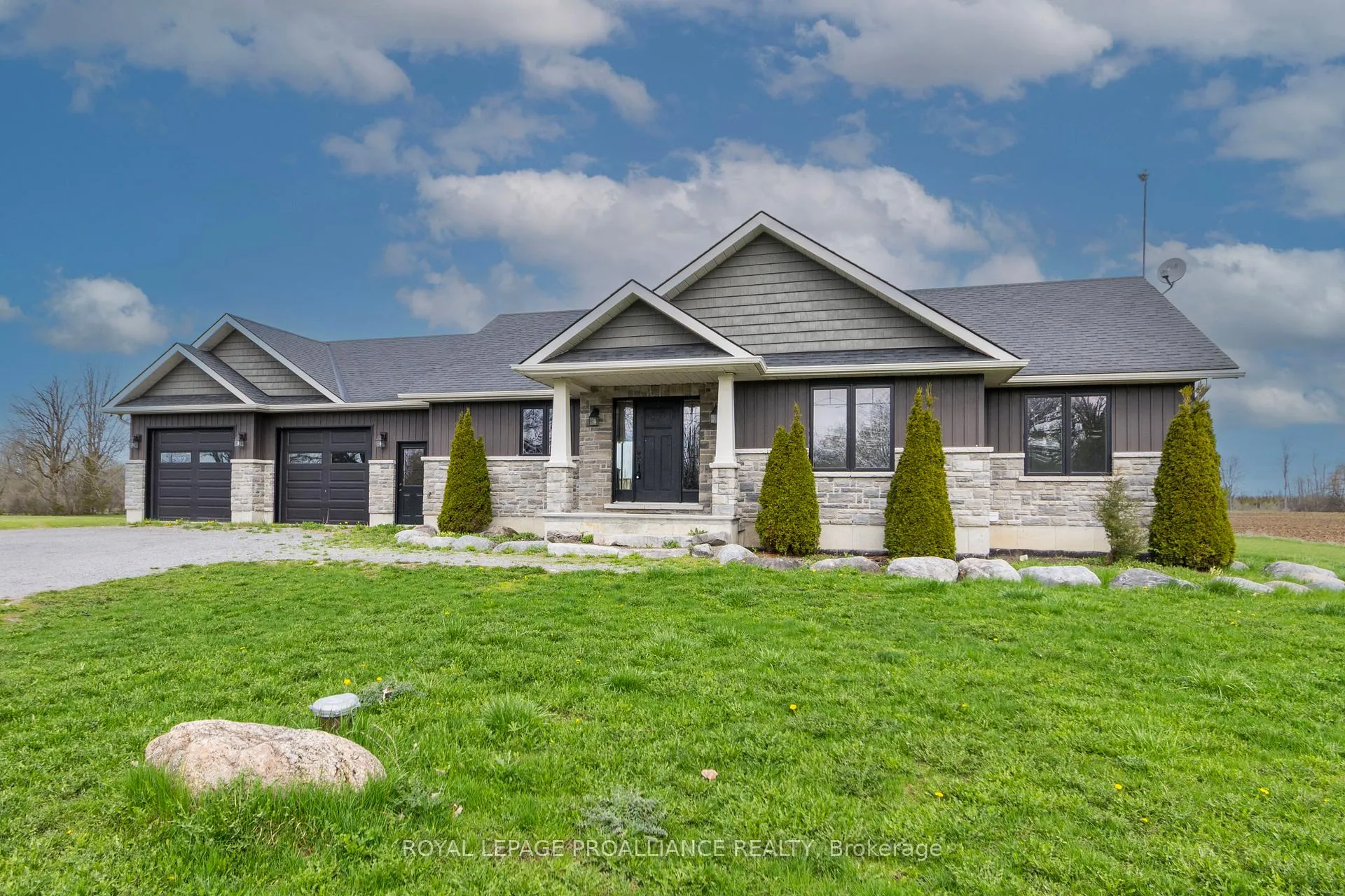 Photo 30 of 1585 Casey Road, Belleville, Thurlow Ward — HOMEH