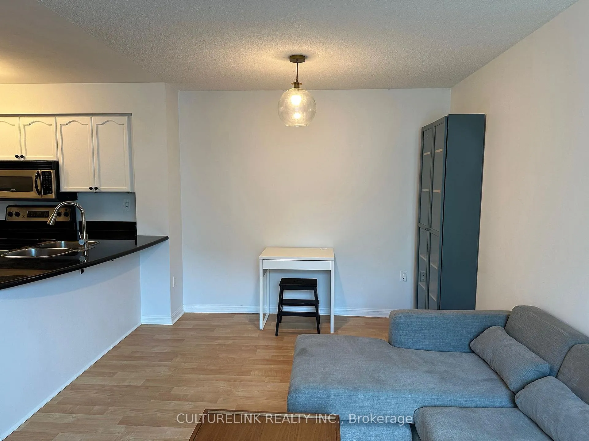 Photo 5 of Unit PH08, 109 Front Street E, Toronto, Moss Park — HOMEH