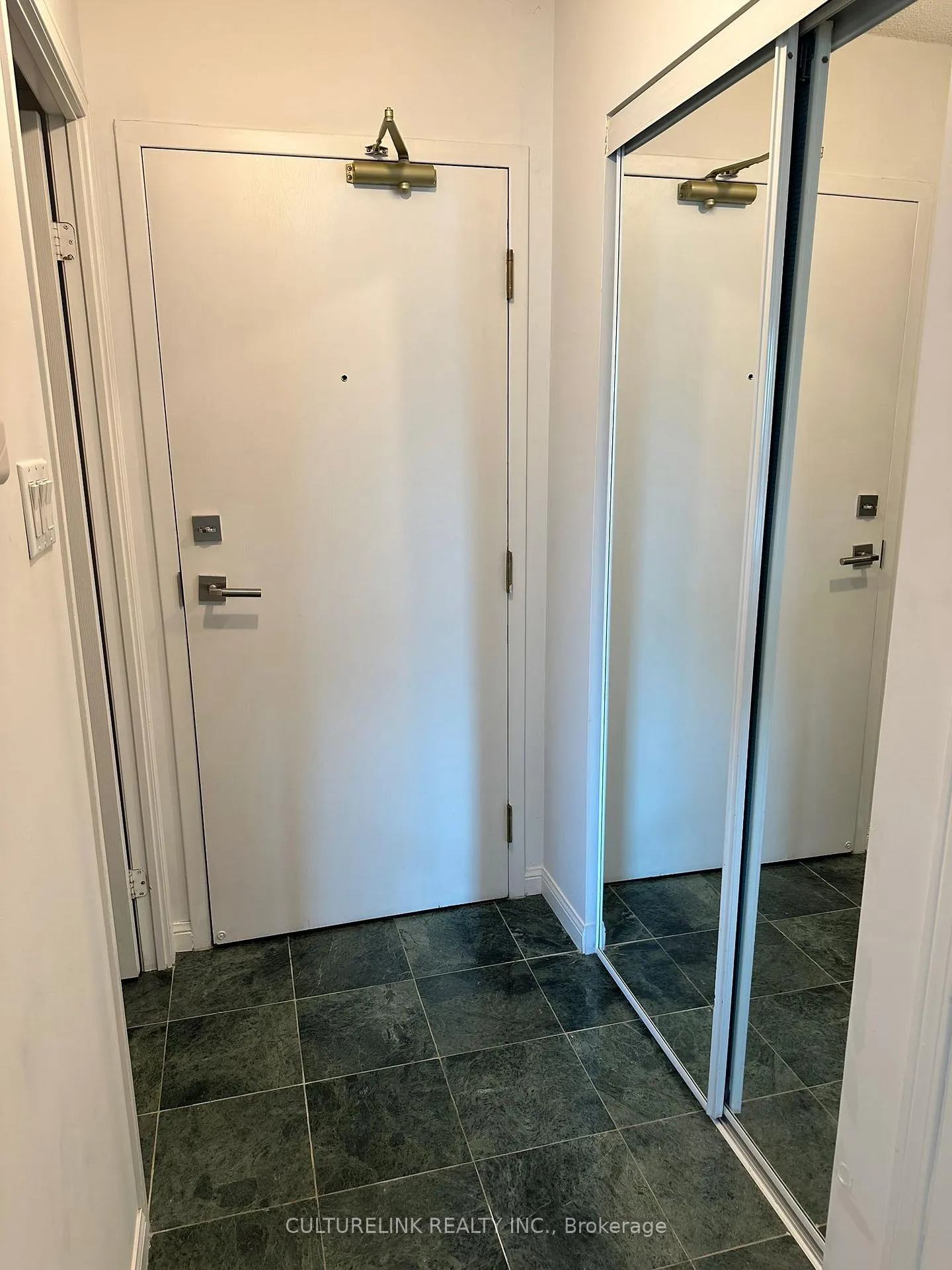 Photo 15 of Unit PH08, 109 Front Street E, Toronto, Moss Park — HOMEH