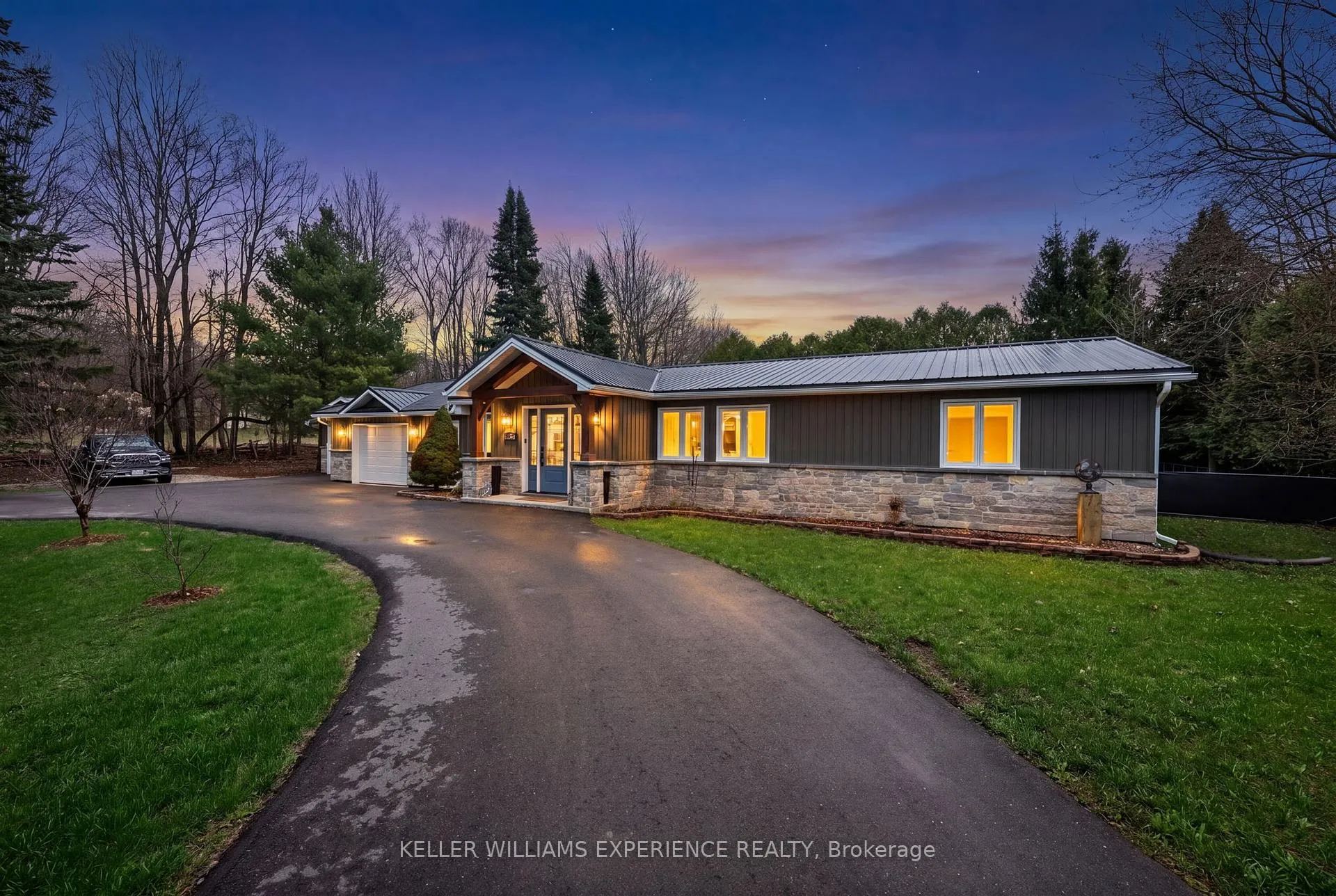 Photo 2 of 182 Canrobert Street, Grey Highlands — HOMEH
