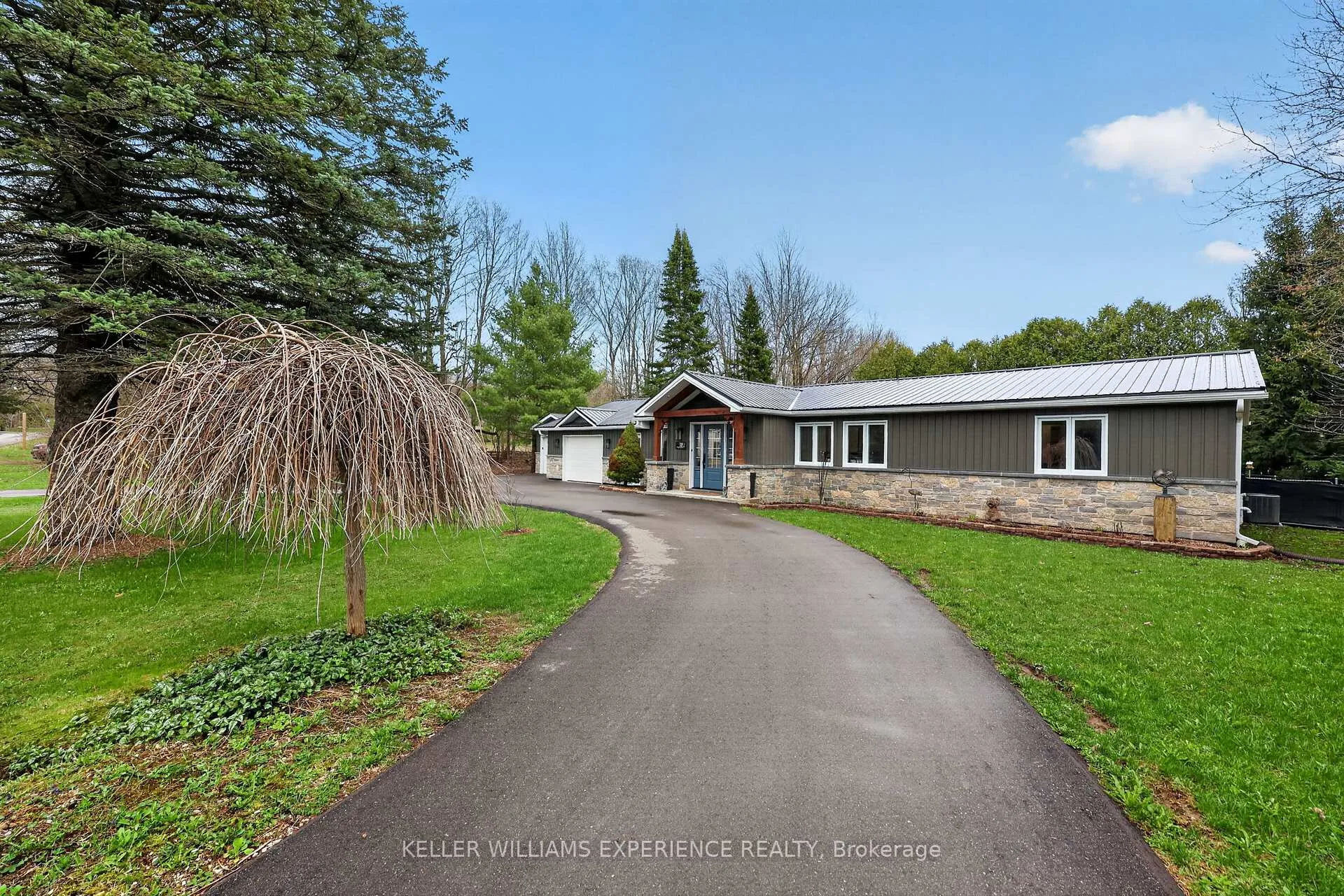 Photo 3 of 182 Canrobert Street, Grey Highlands — HOMEH