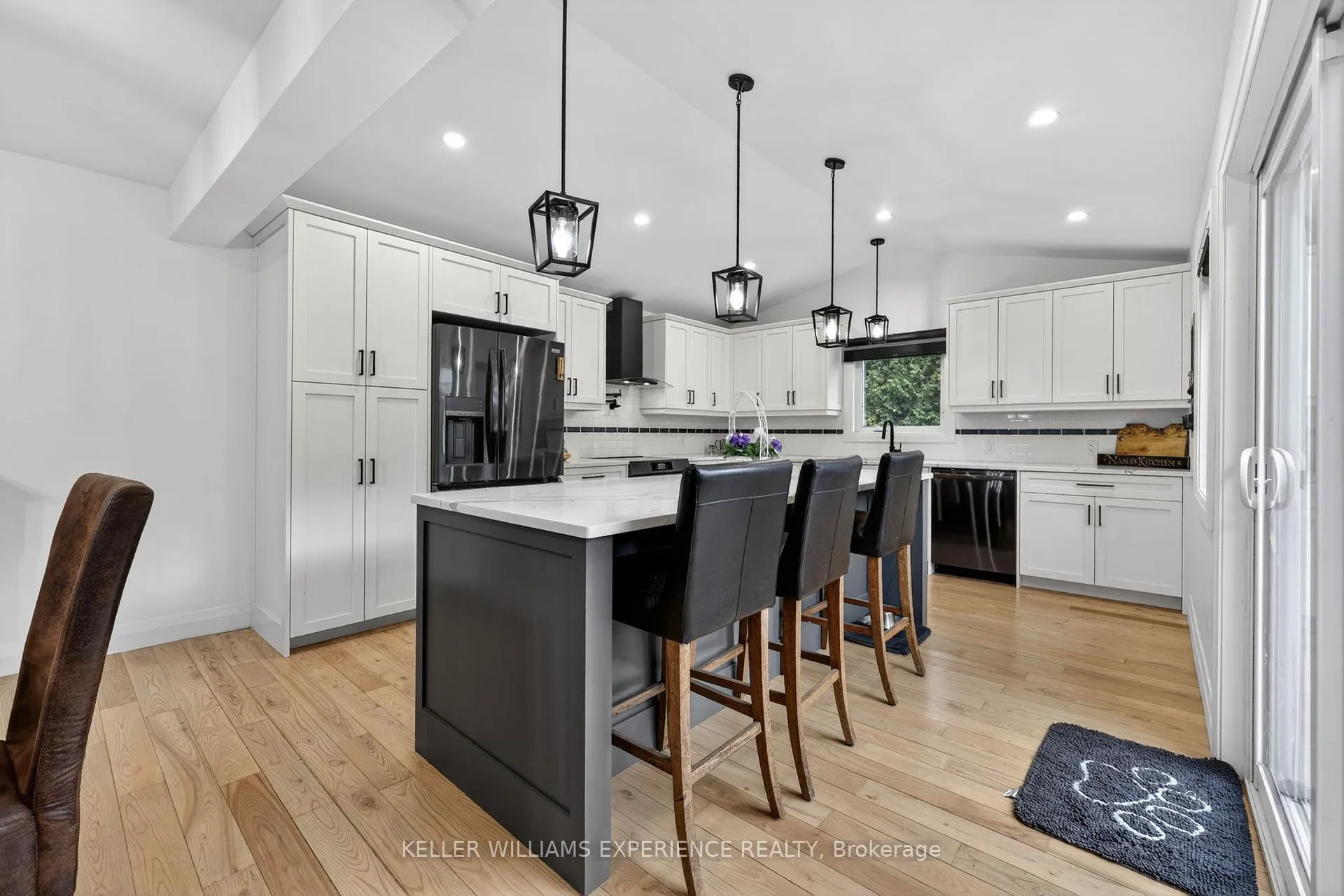Photo 13 of 182 Canrobert Street, Grey Highlands — HOMEH