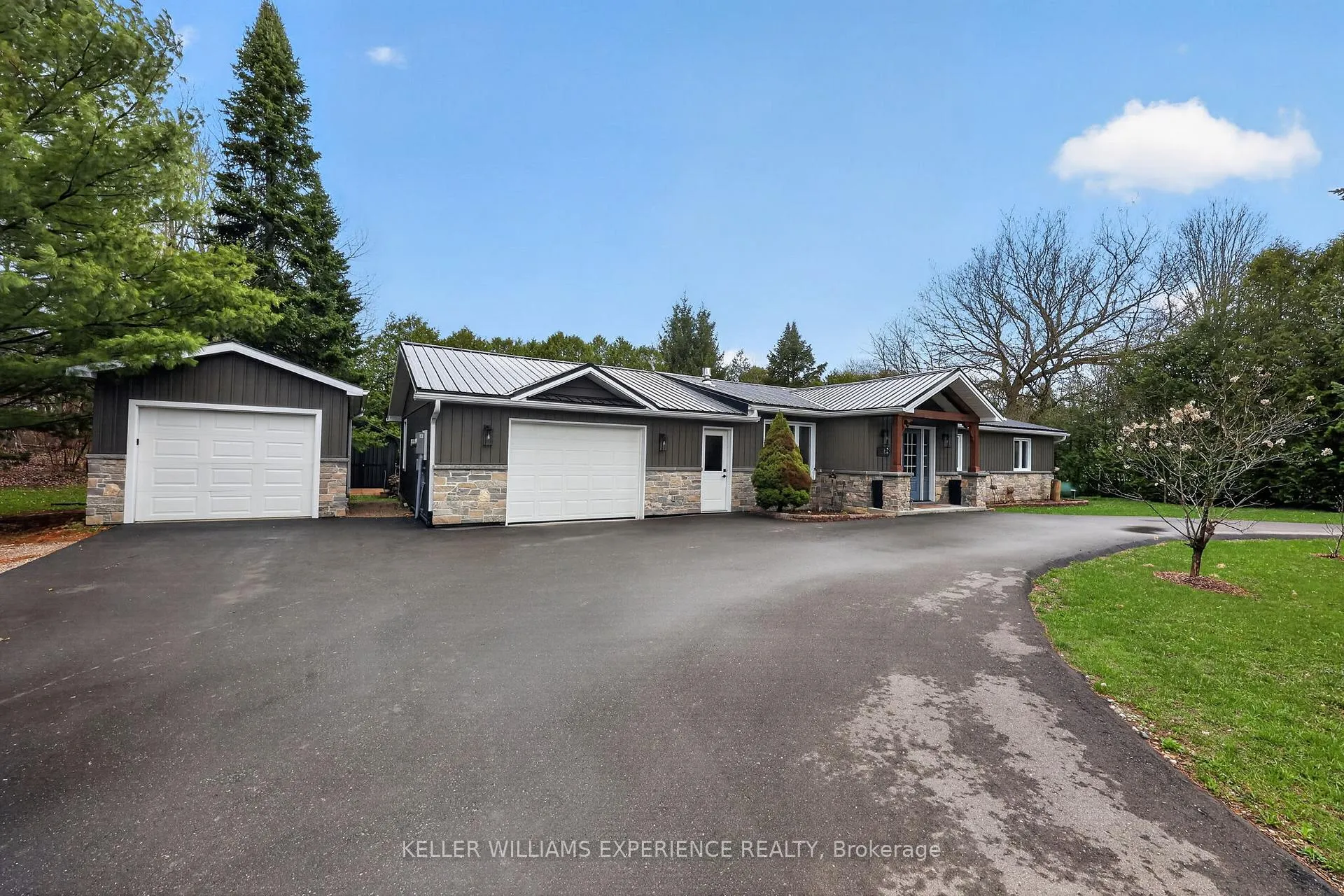 Photo 35 of 182 Canrobert Street, Grey Highlands — HOMEH