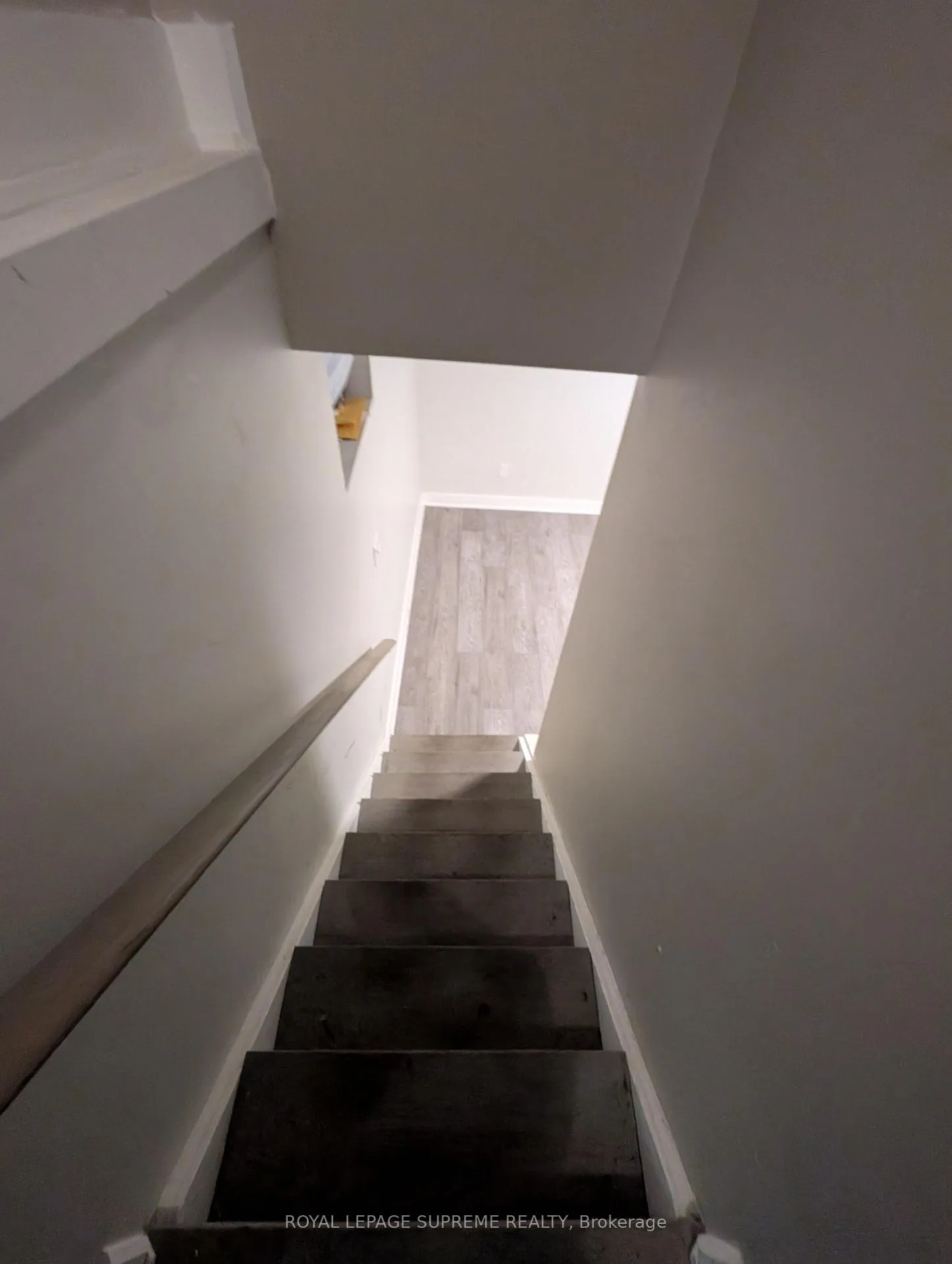 Photo 4 of Unit Lower, 2132 Dundas Street, Toronto, Roncesvalles — HOMEH