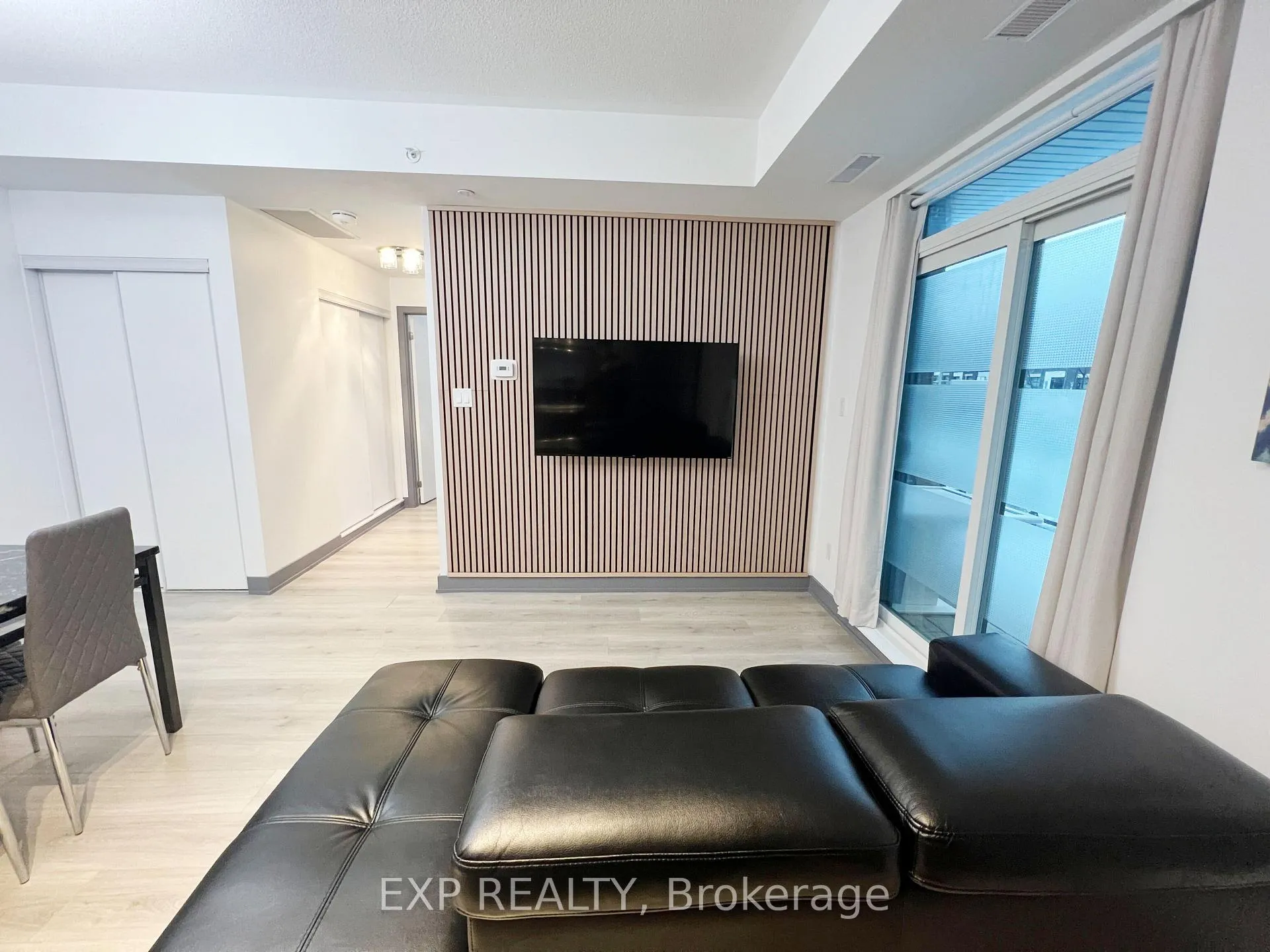 Photo 4 of Unit G11, 1 Climo Lane, Markham, Wismer — HOMEH