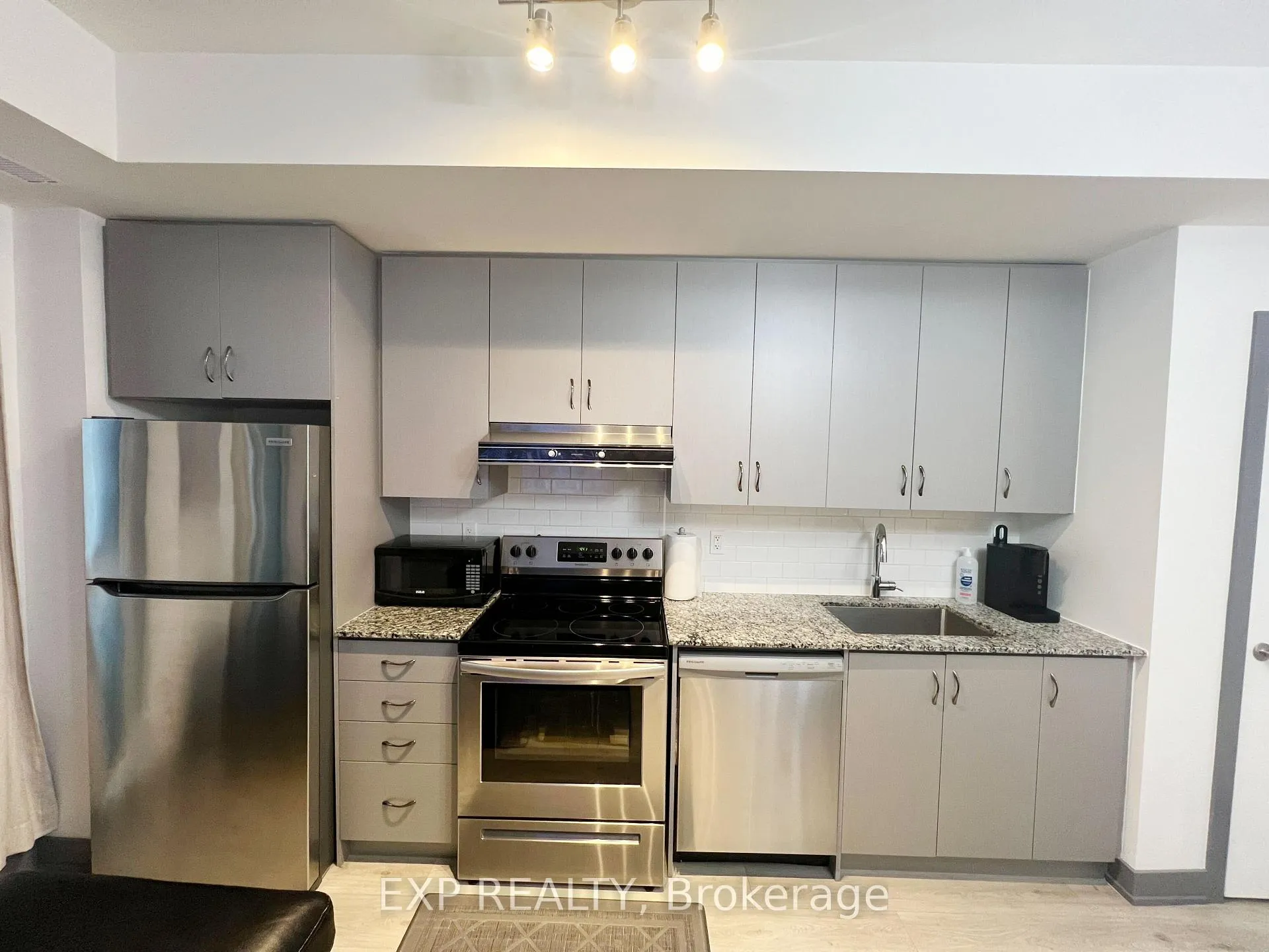 Photo 6 of Unit G11, 1 Climo Lane, Markham, Wismer — HOMEH