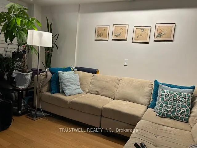 Photo 6 of 26 Delft Drive, Markham, Victoria Square — HOMEH